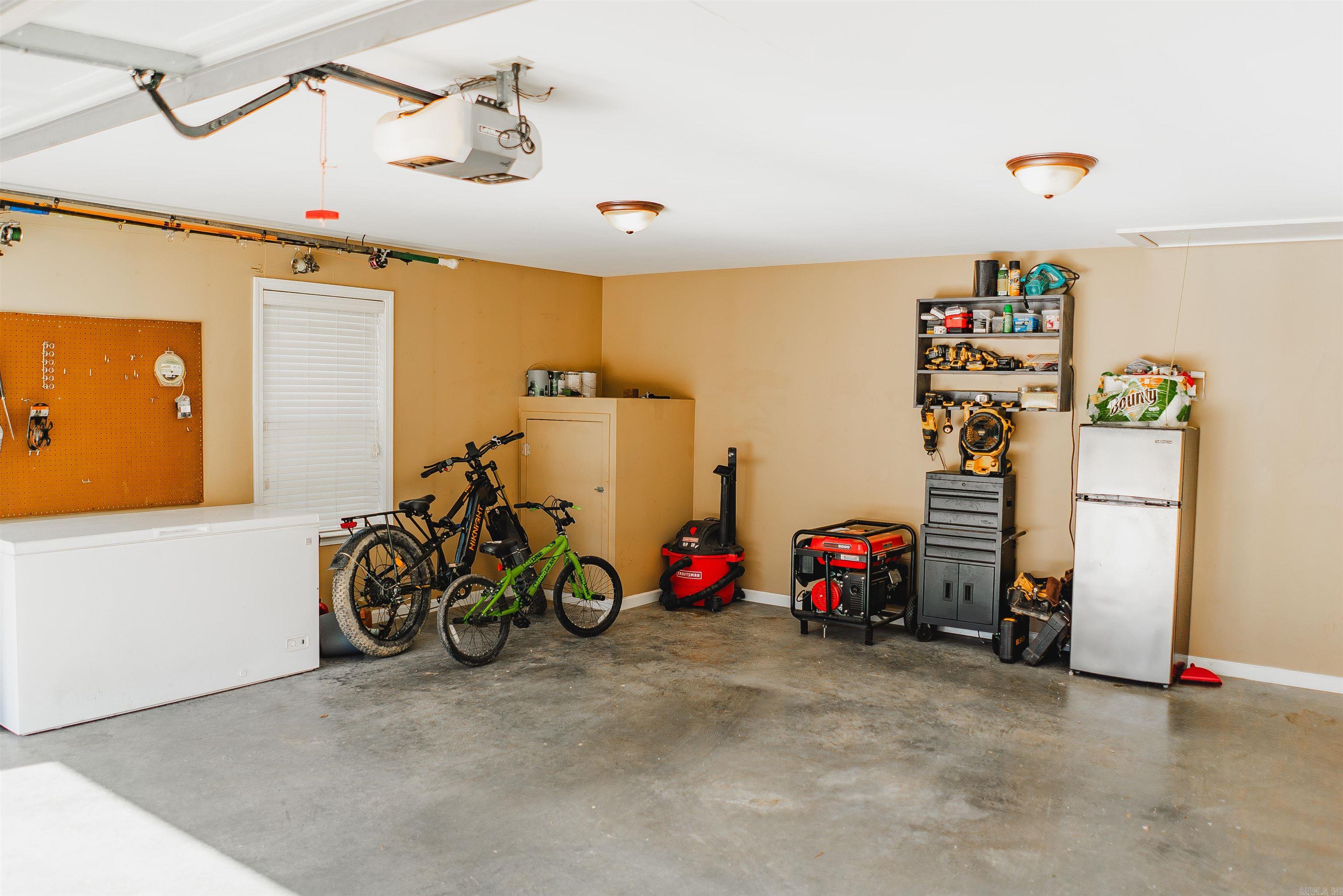 DEER CREEK - Residential