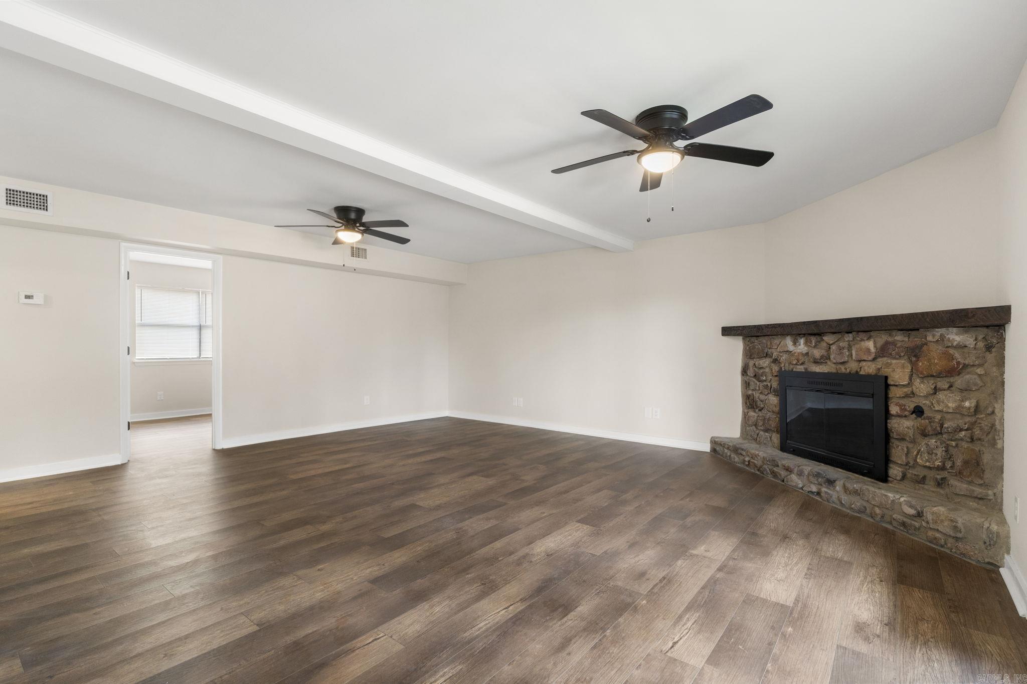 ECHO VALLEY - Residential