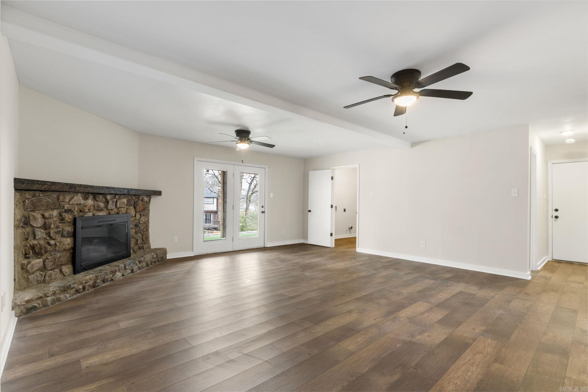 ECHO VALLEY - Residential