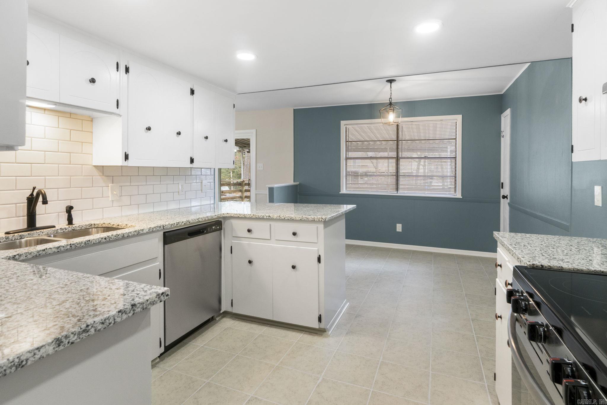 ECHO VALLEY - Residential