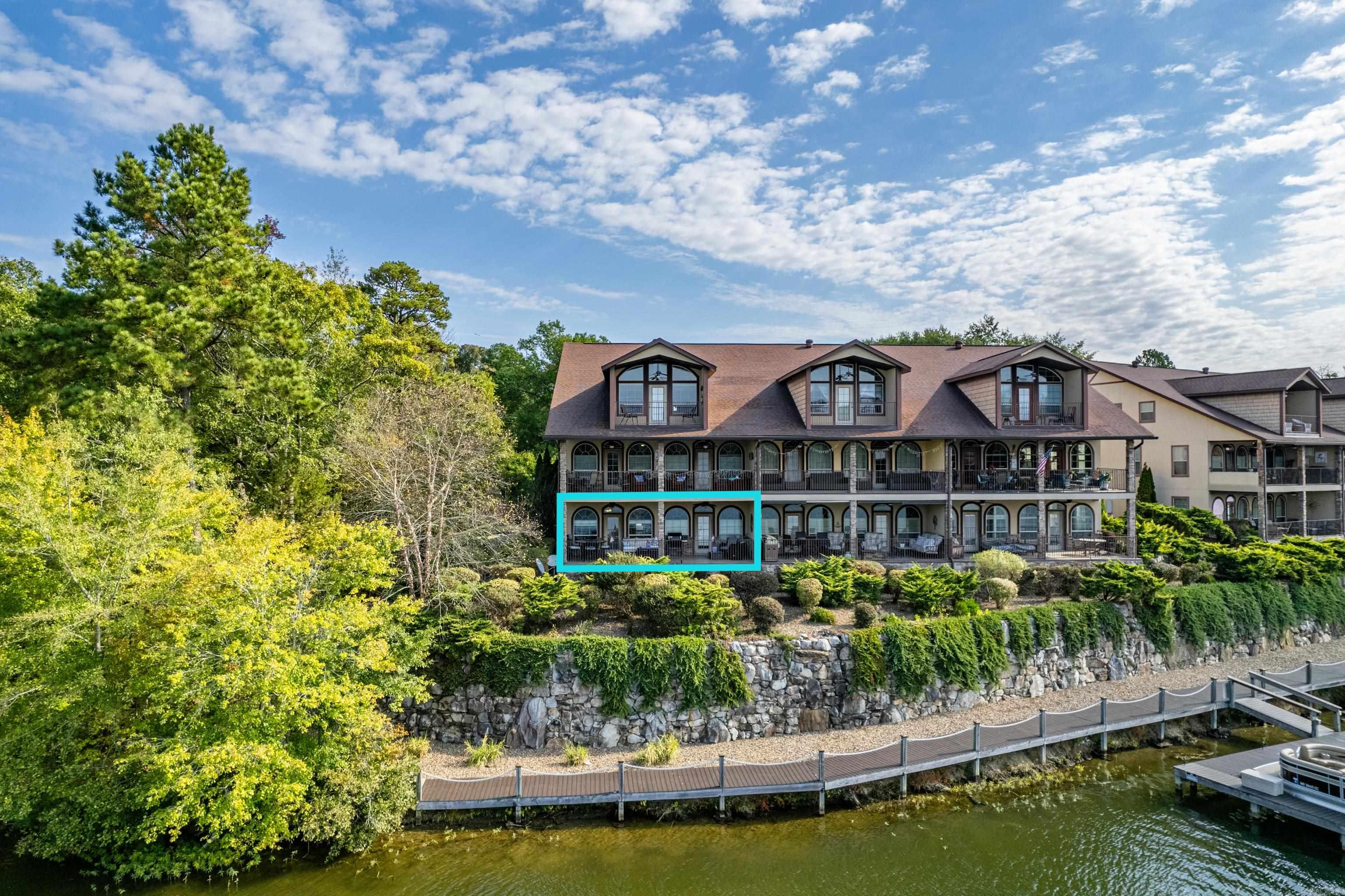 LAKESIDE GARDENS HPR - Residential