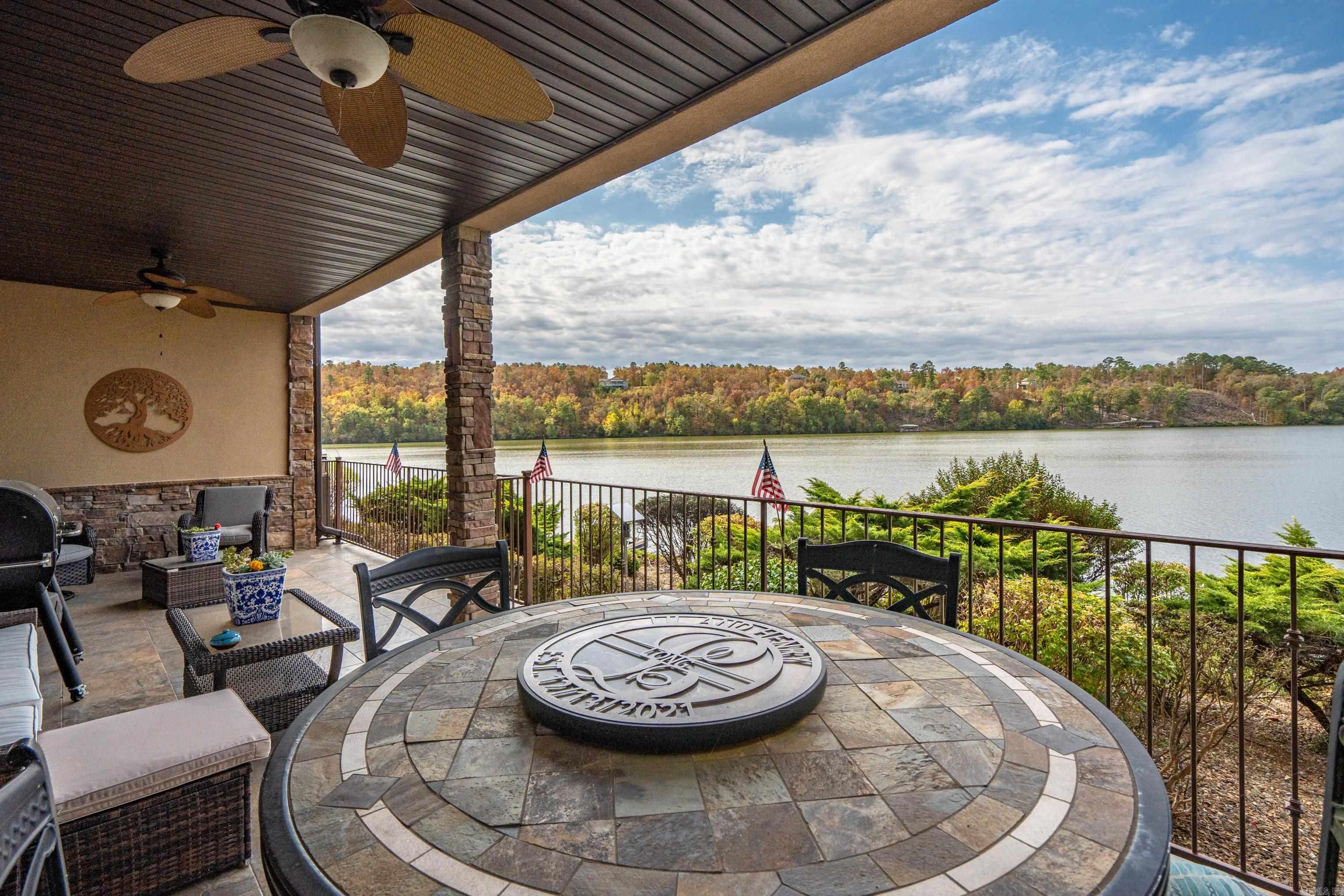 LAKESIDE GARDENS HPR - Residential