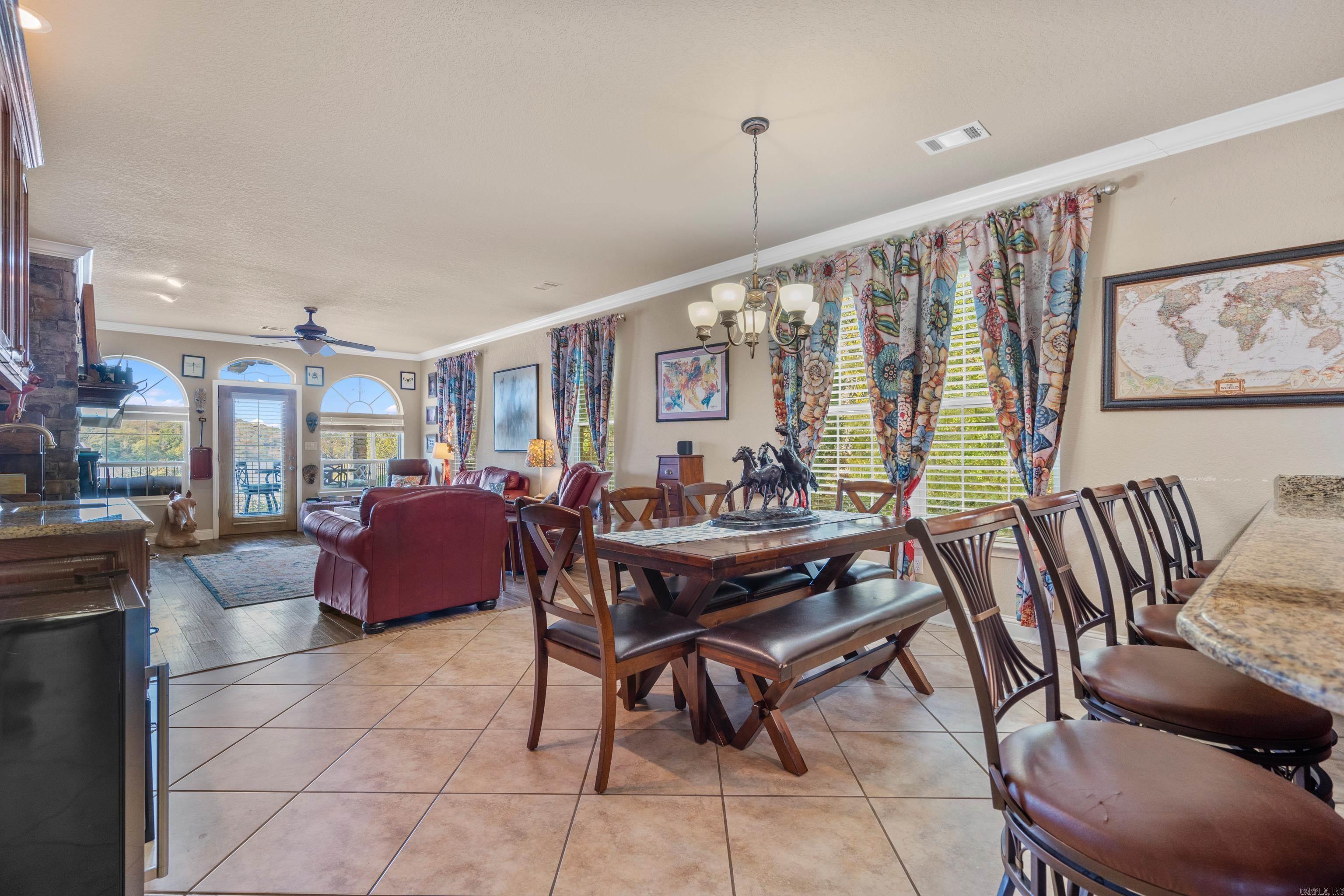 LAKESIDE GARDENS HPR - Residential