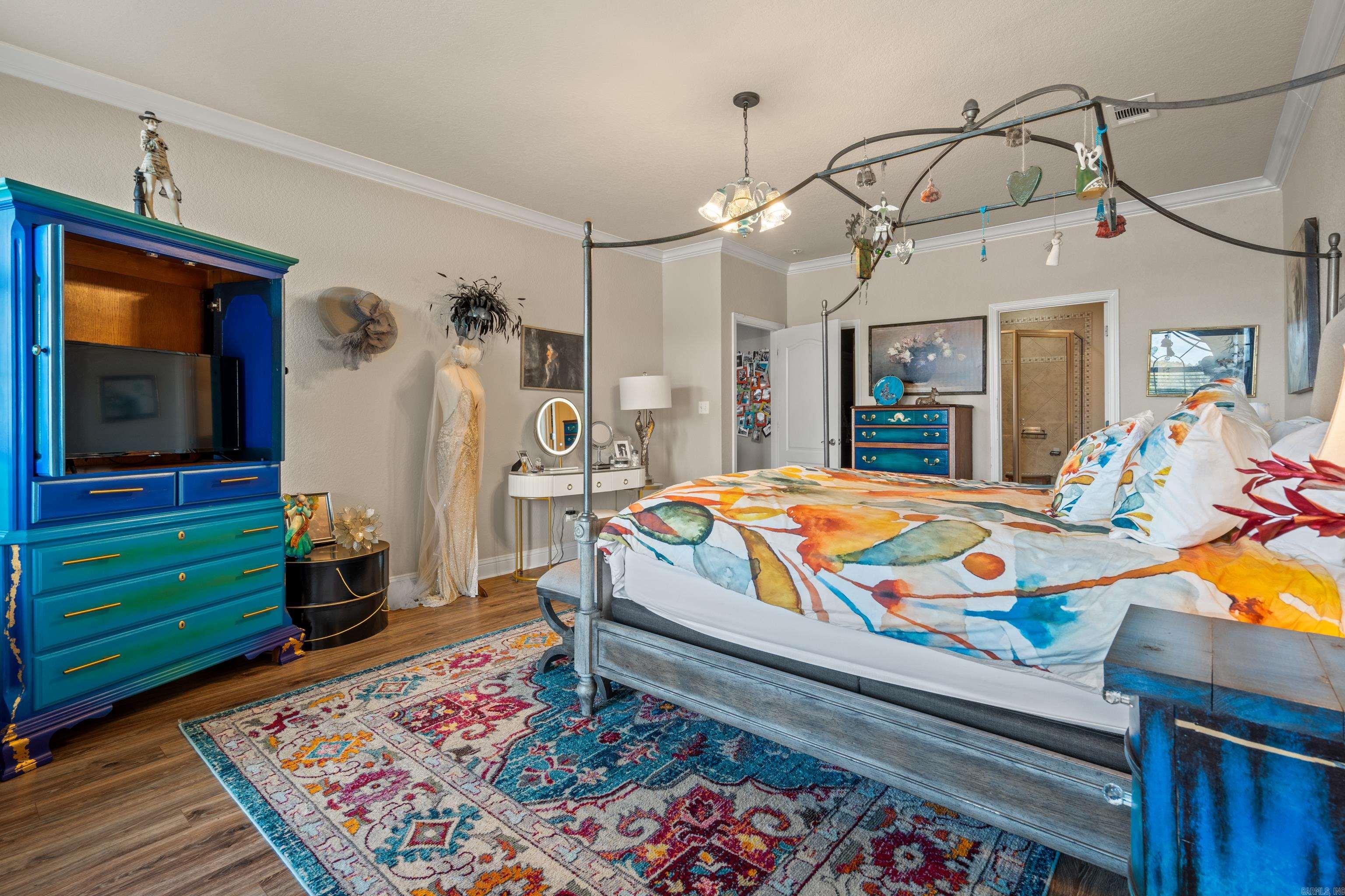 LAKESIDE GARDENS HPR - Residential