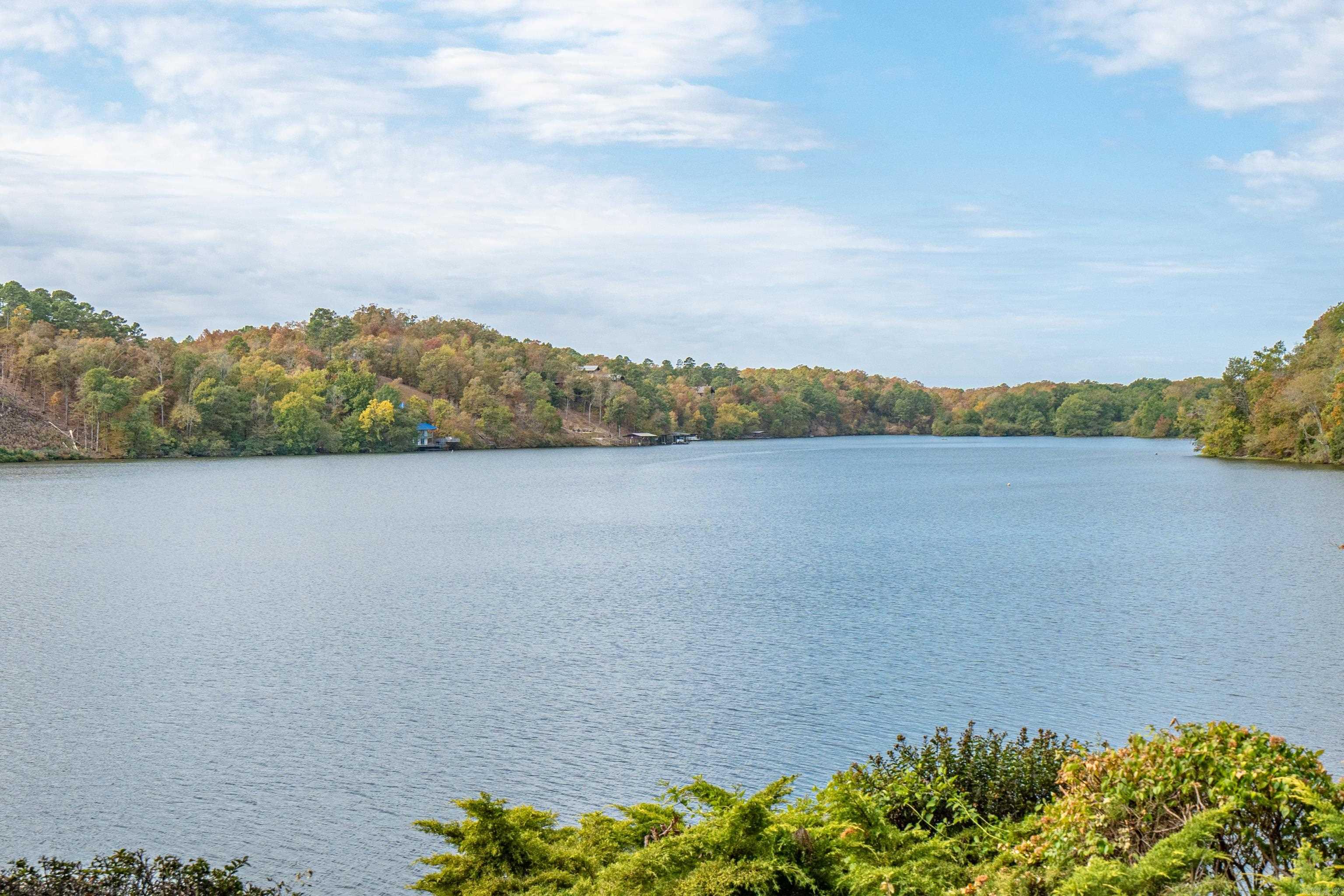 LAKESIDE GARDENS HPR - Residential