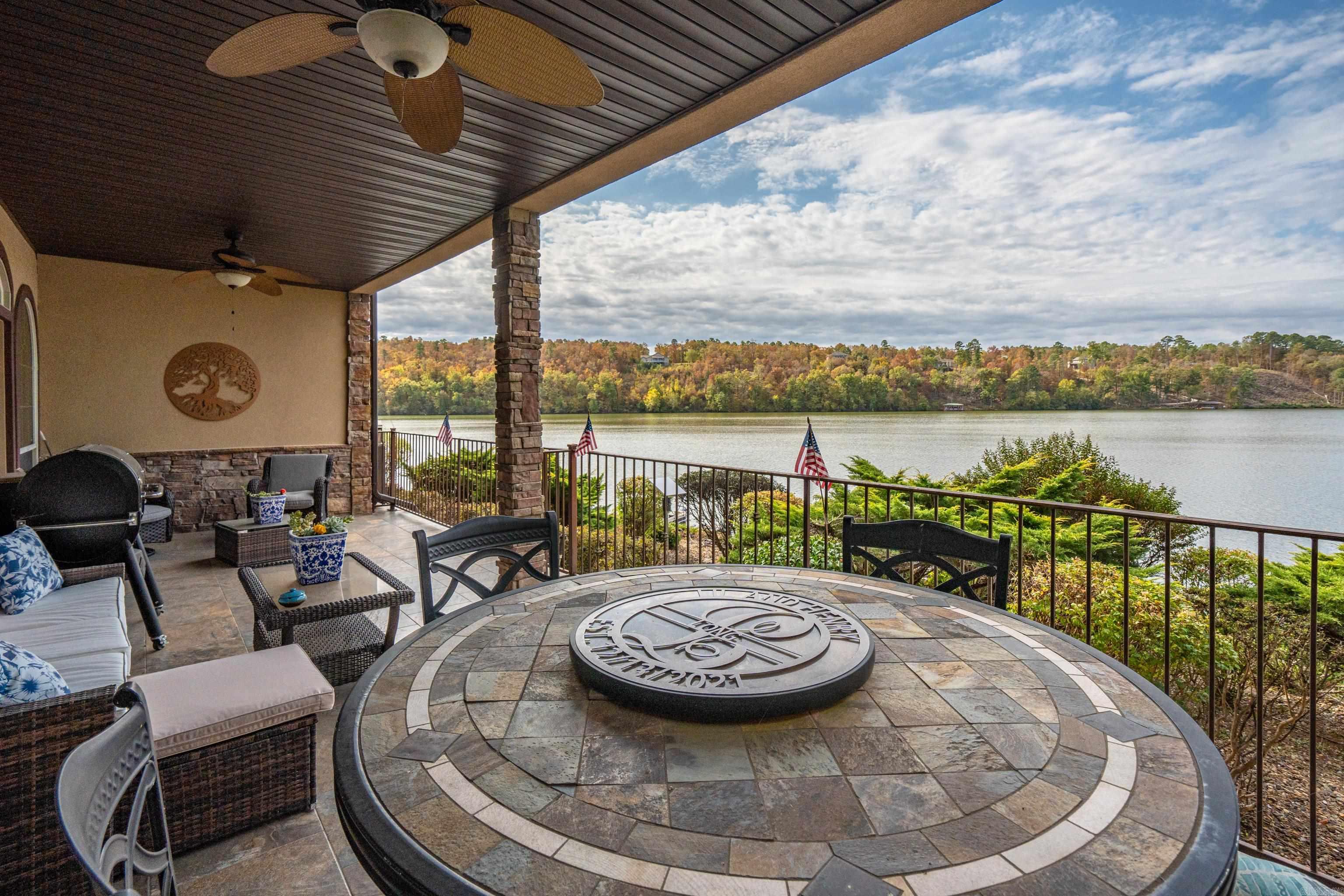 LAKESIDE GARDENS HPR - Residential