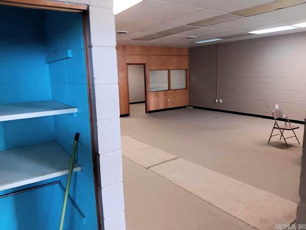 Lund and Hill Original - Commercial Sale