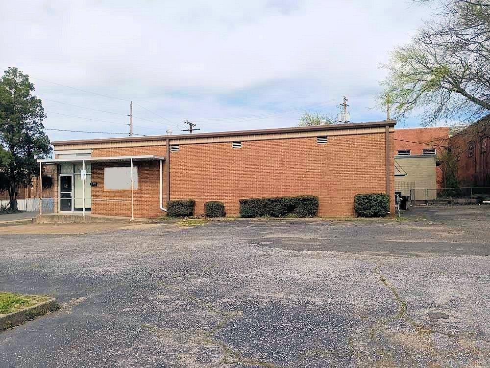Lund and Hill Original - Commercial Sale