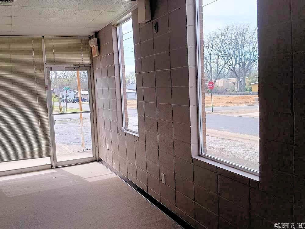 Lund and Hill Original - Commercial Sale