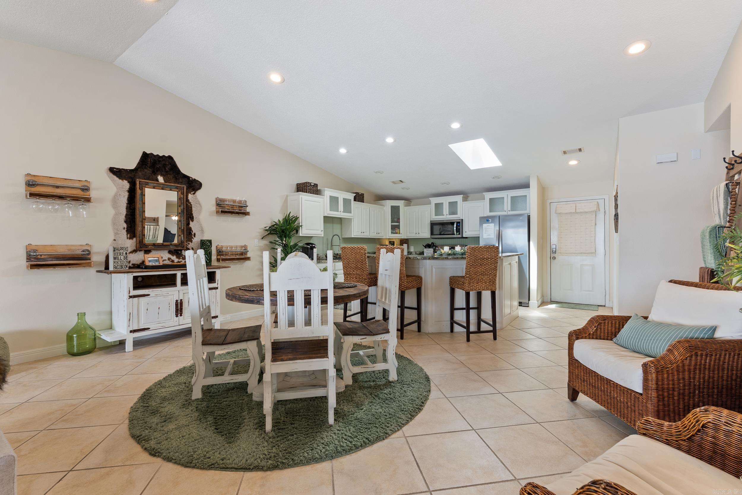 WATERS EDGE HPR - Residential
