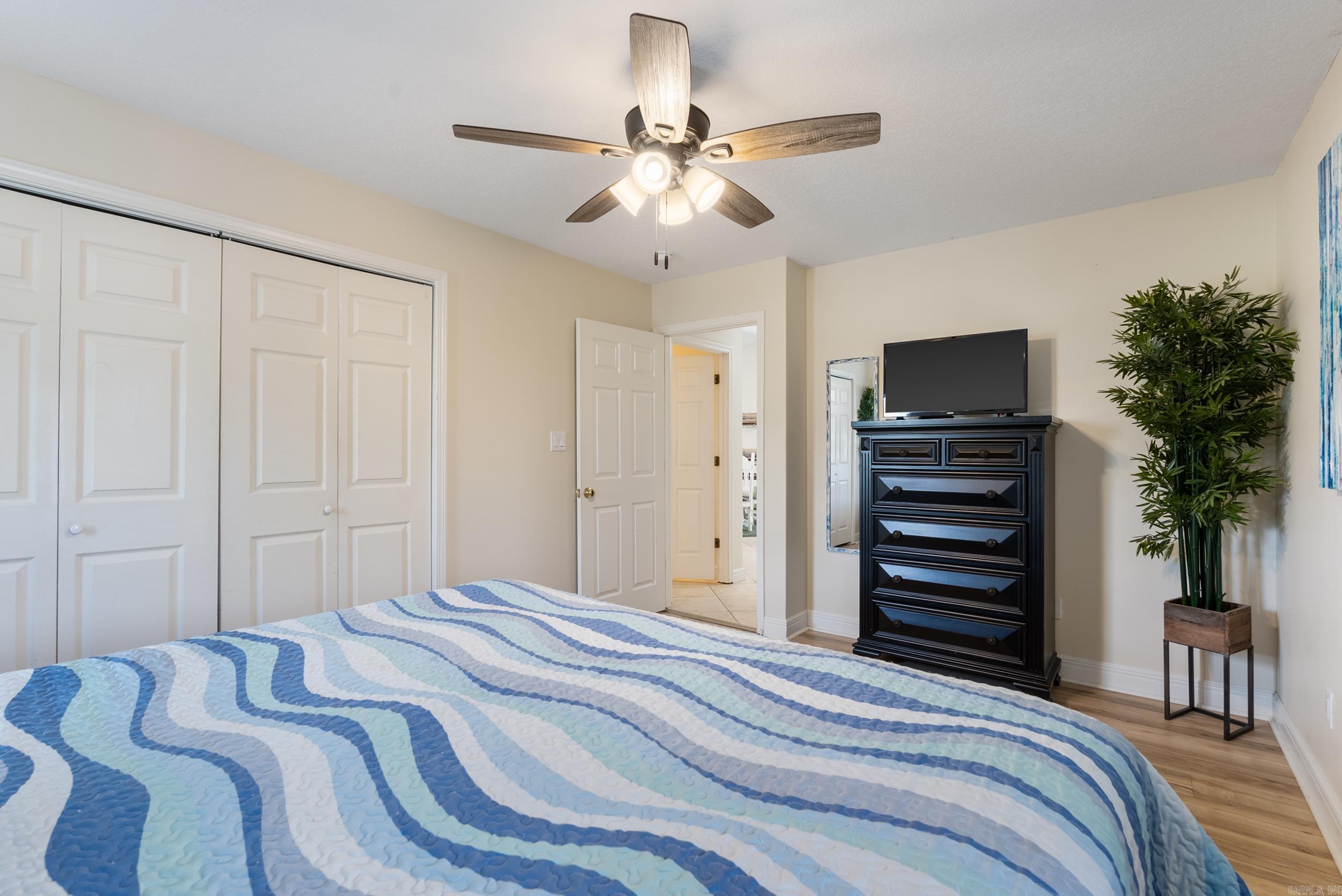 WATERS EDGE HPR - Residential