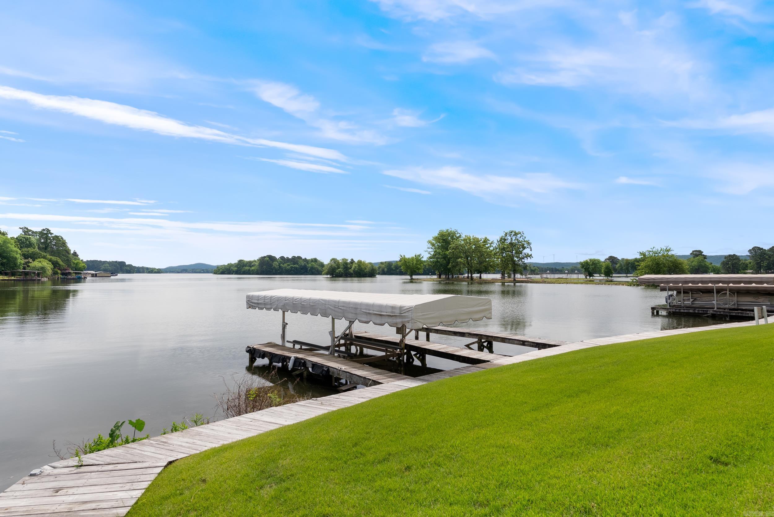 WATERS EDGE HPR - Residential