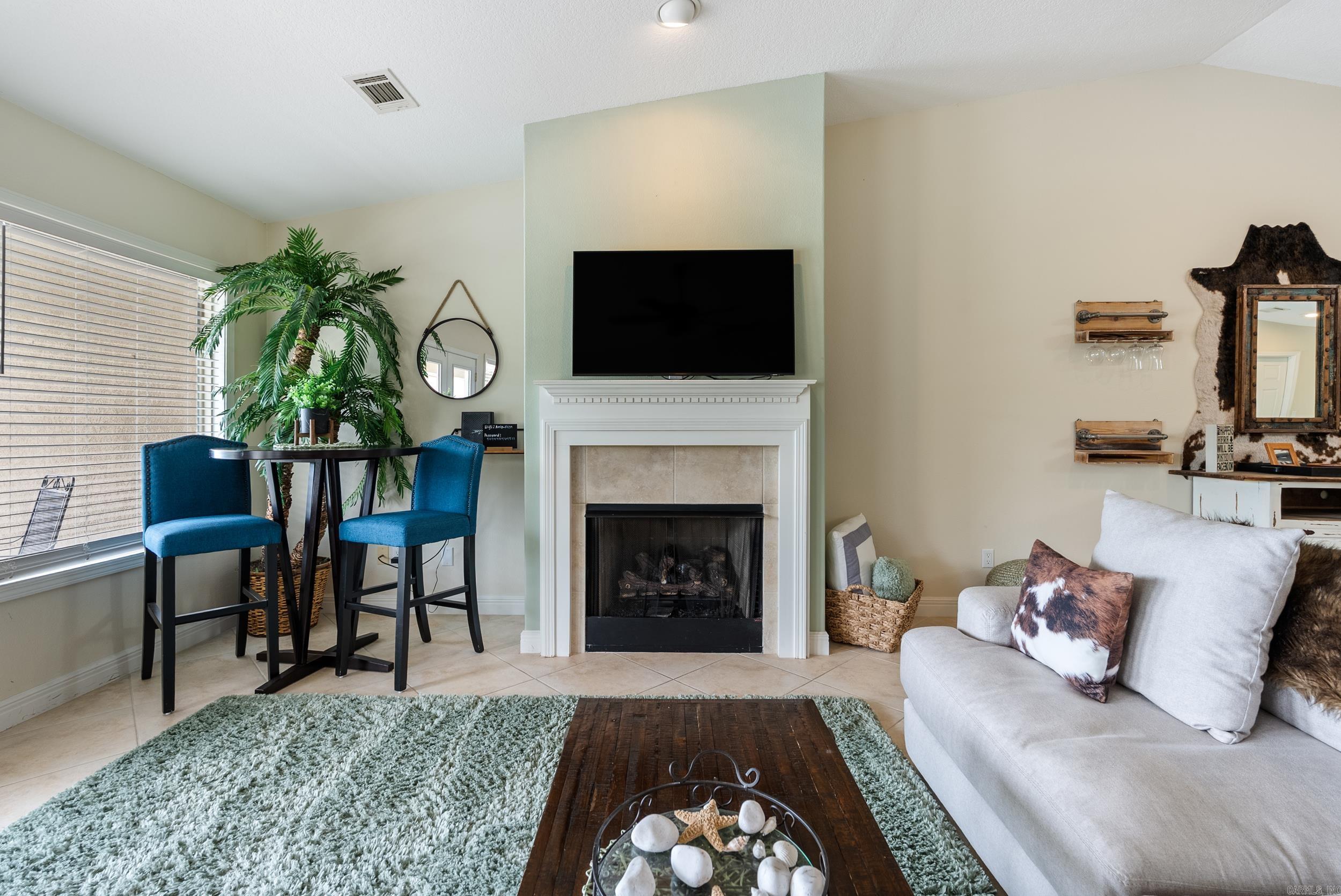 WATERS EDGE HPR - Residential
