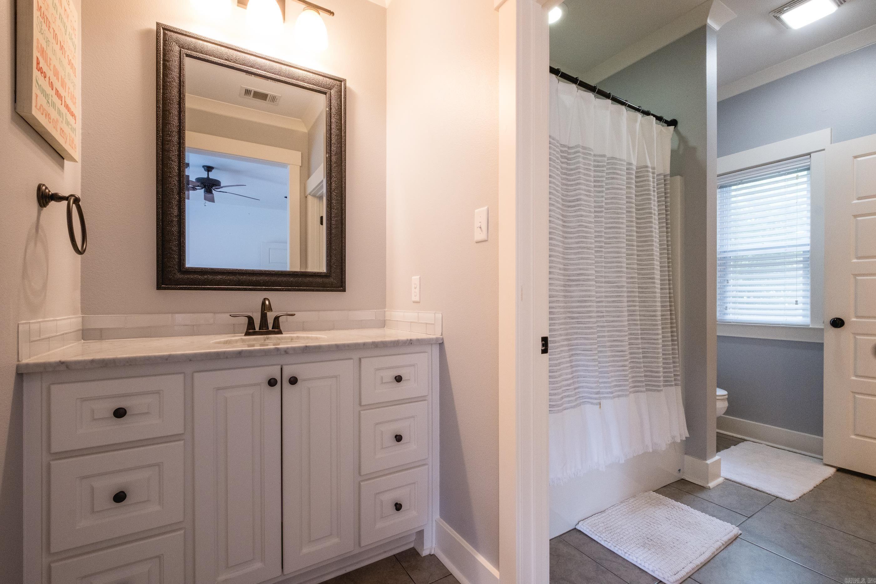 Glenns Crossing - Residential