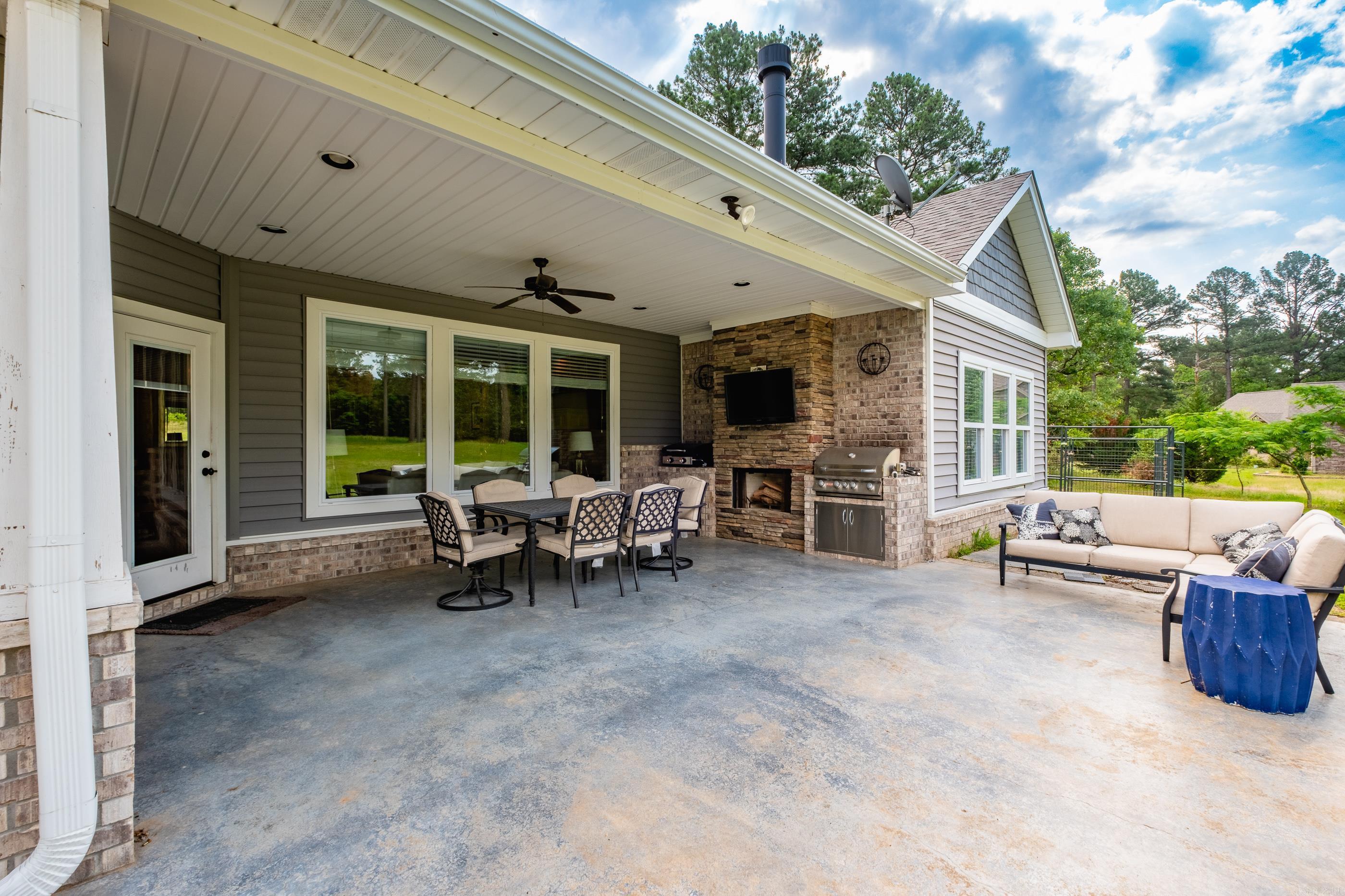 Glenns Crossing - Residential