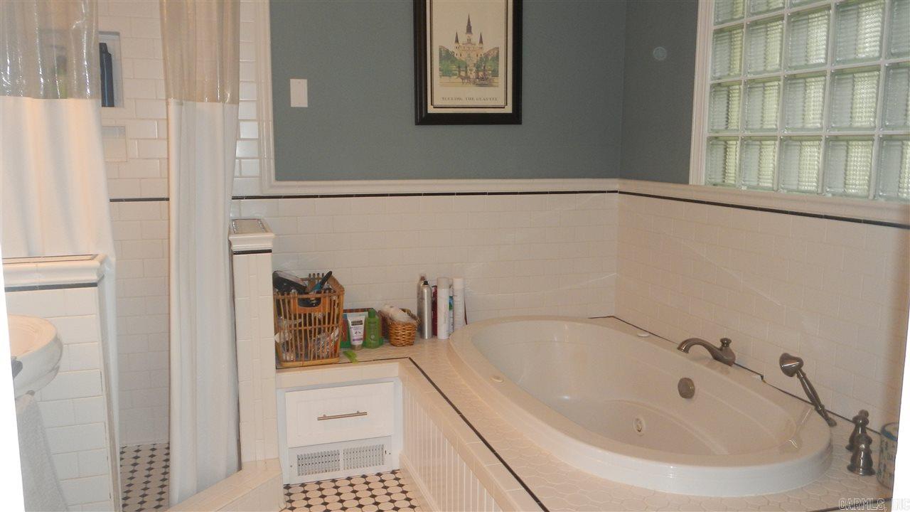 PARK HILL - Residential