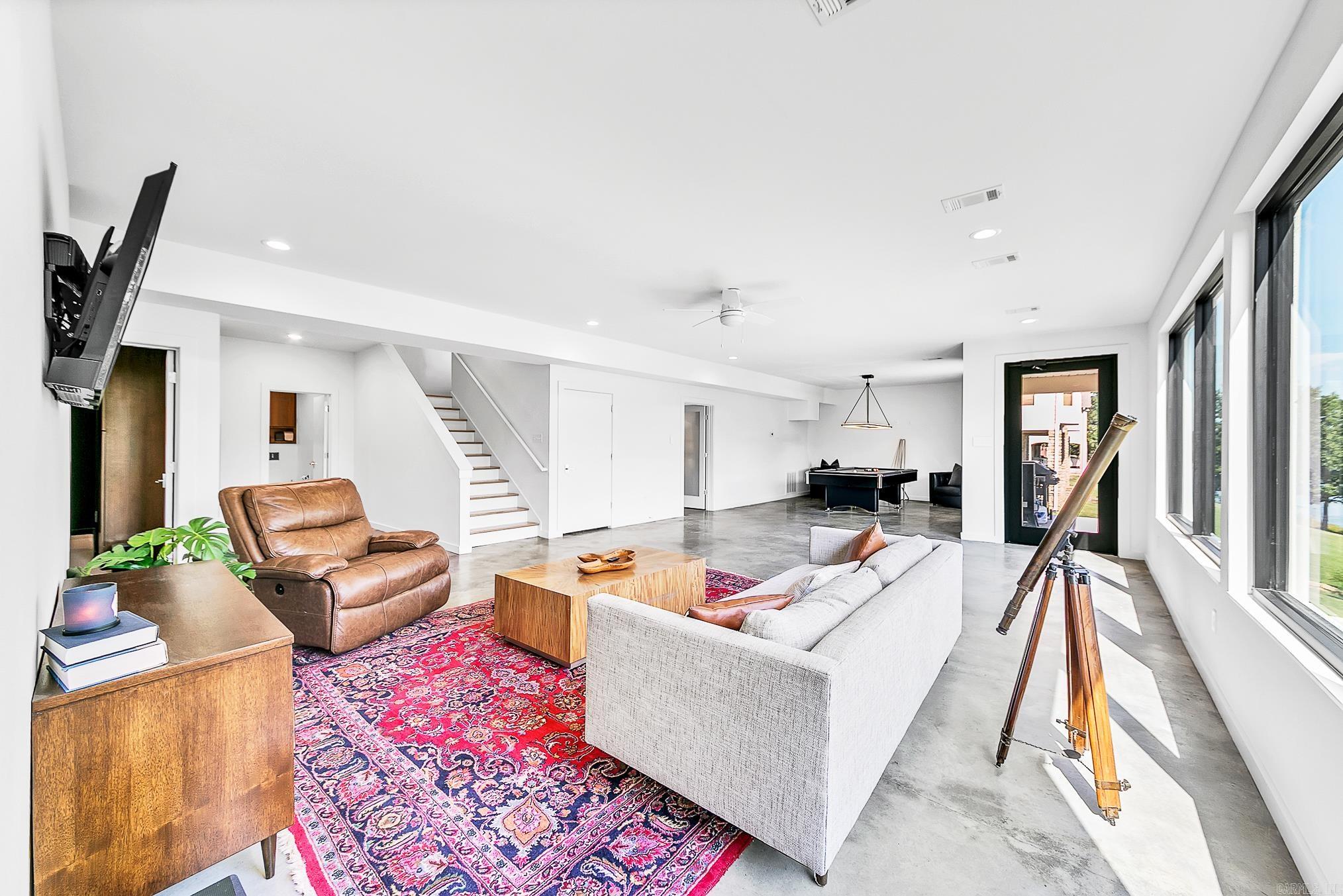 STONE RIDGE AT CYPRESS CREEK - Residential