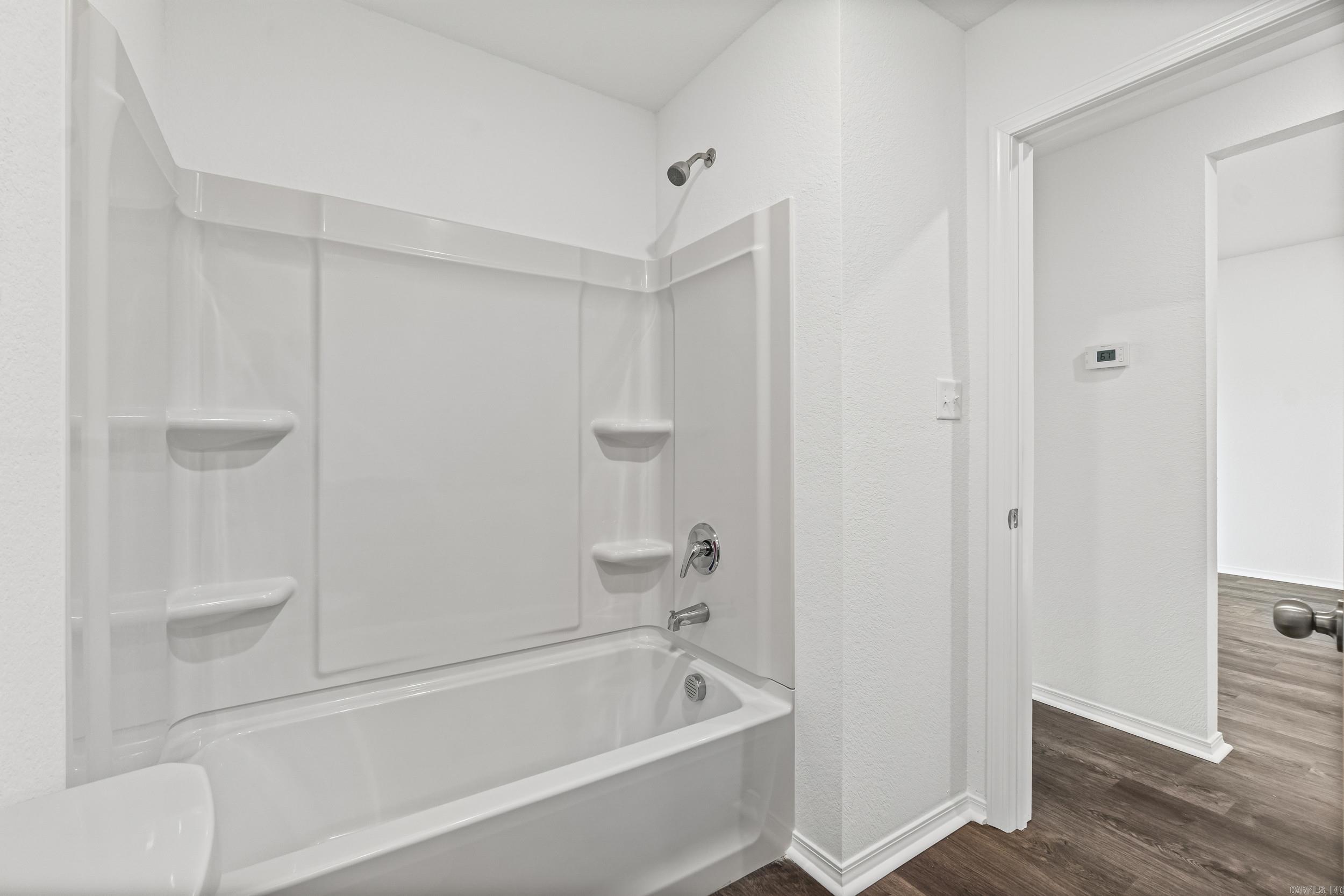 HILL FARM - Residential