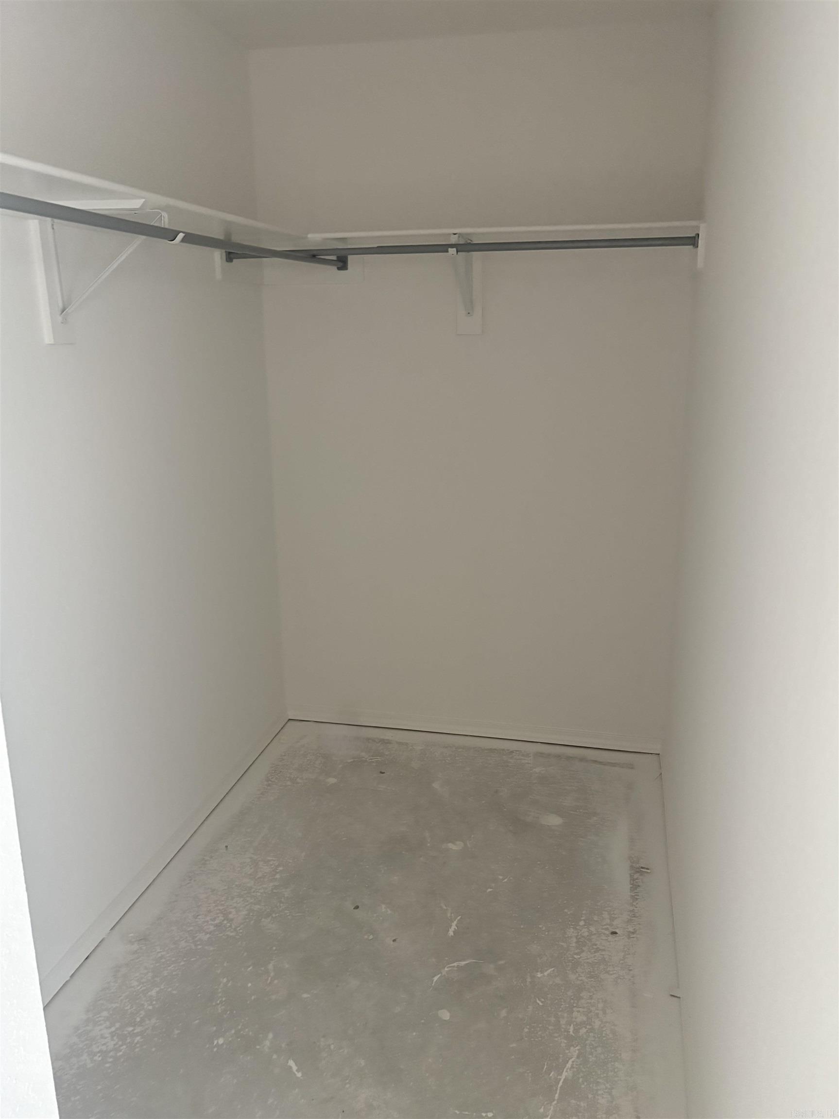 HILL FARM - Residential