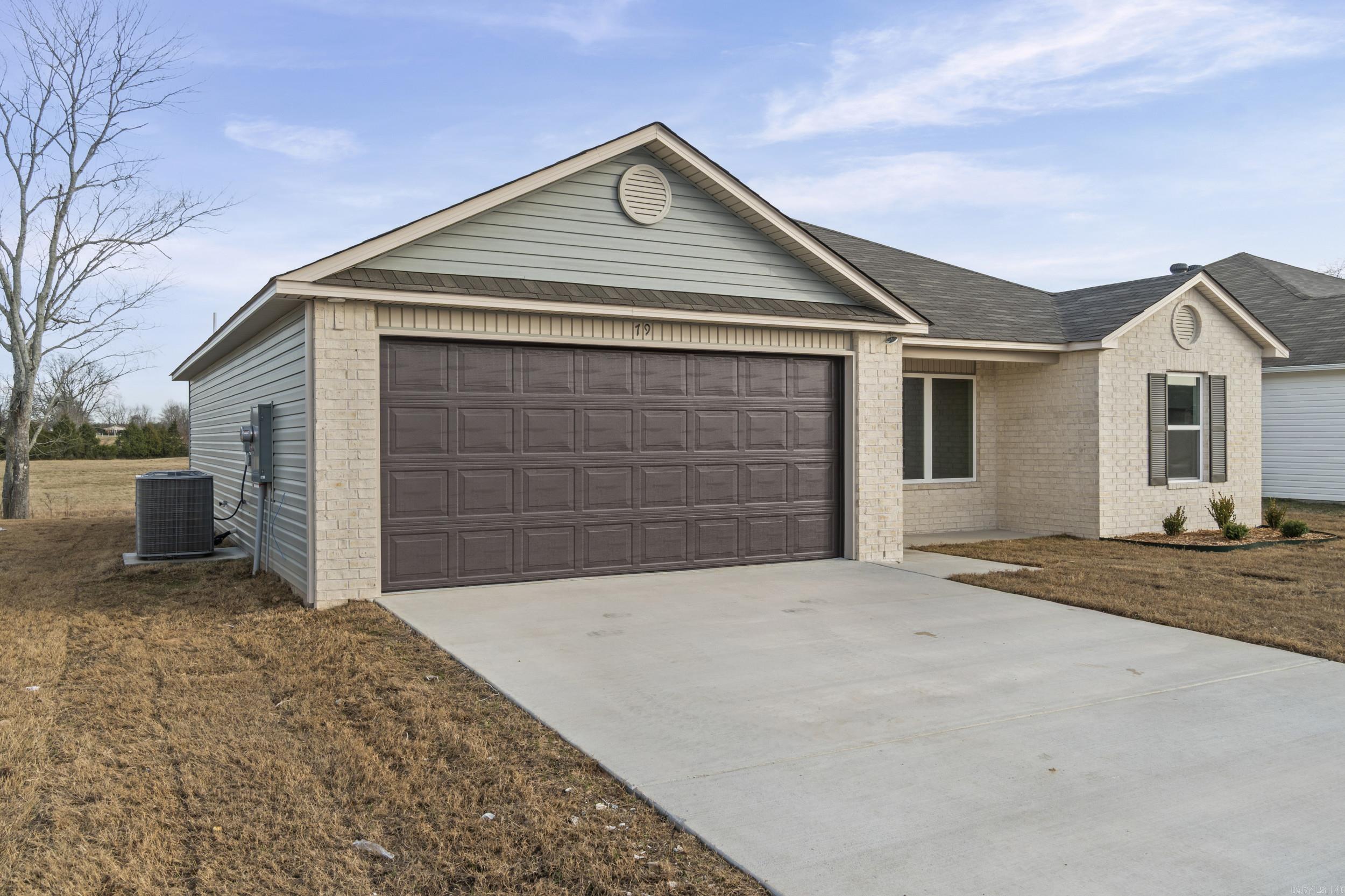 HILL FARM - Residential