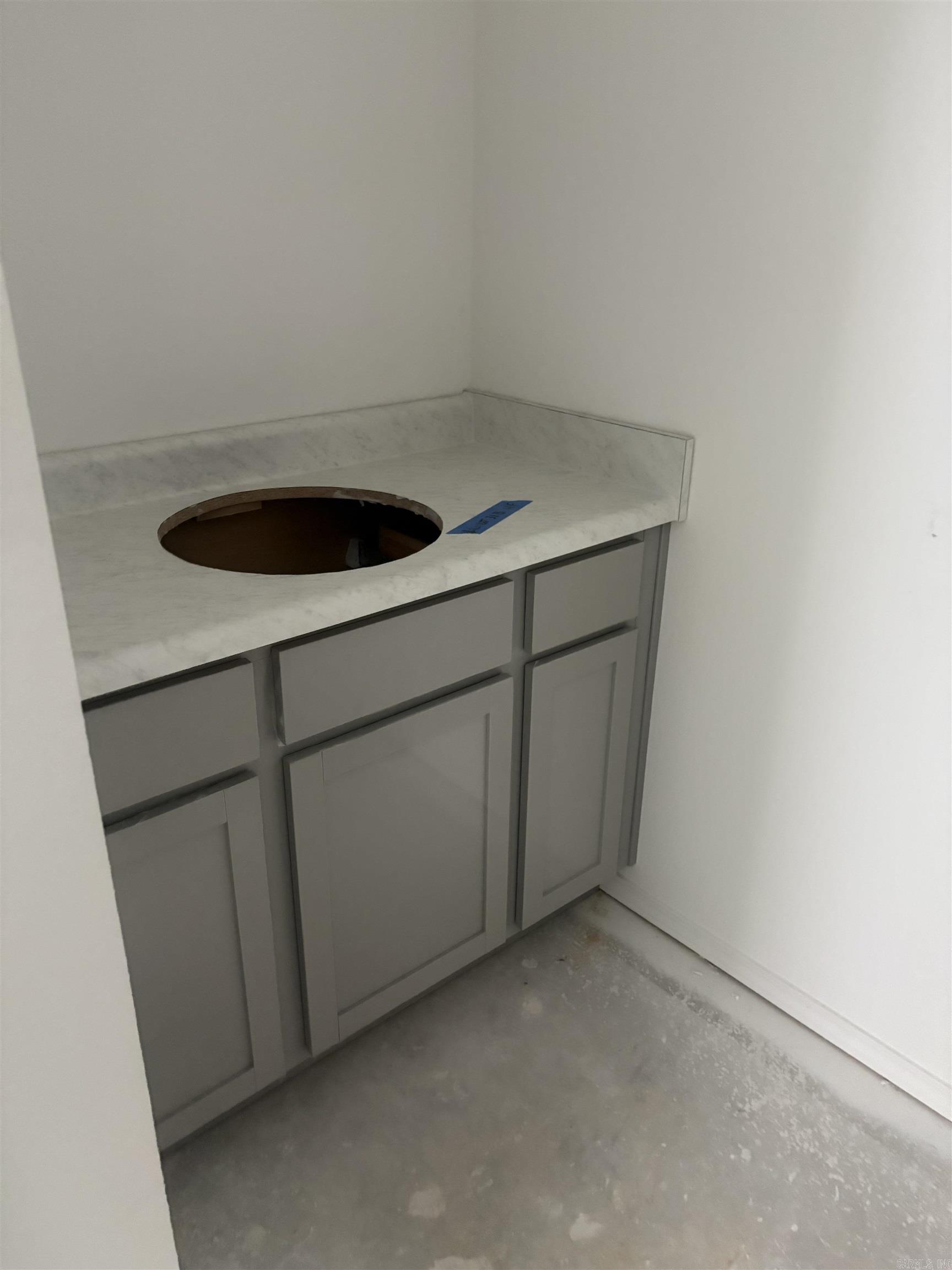 HILL FARM - Residential