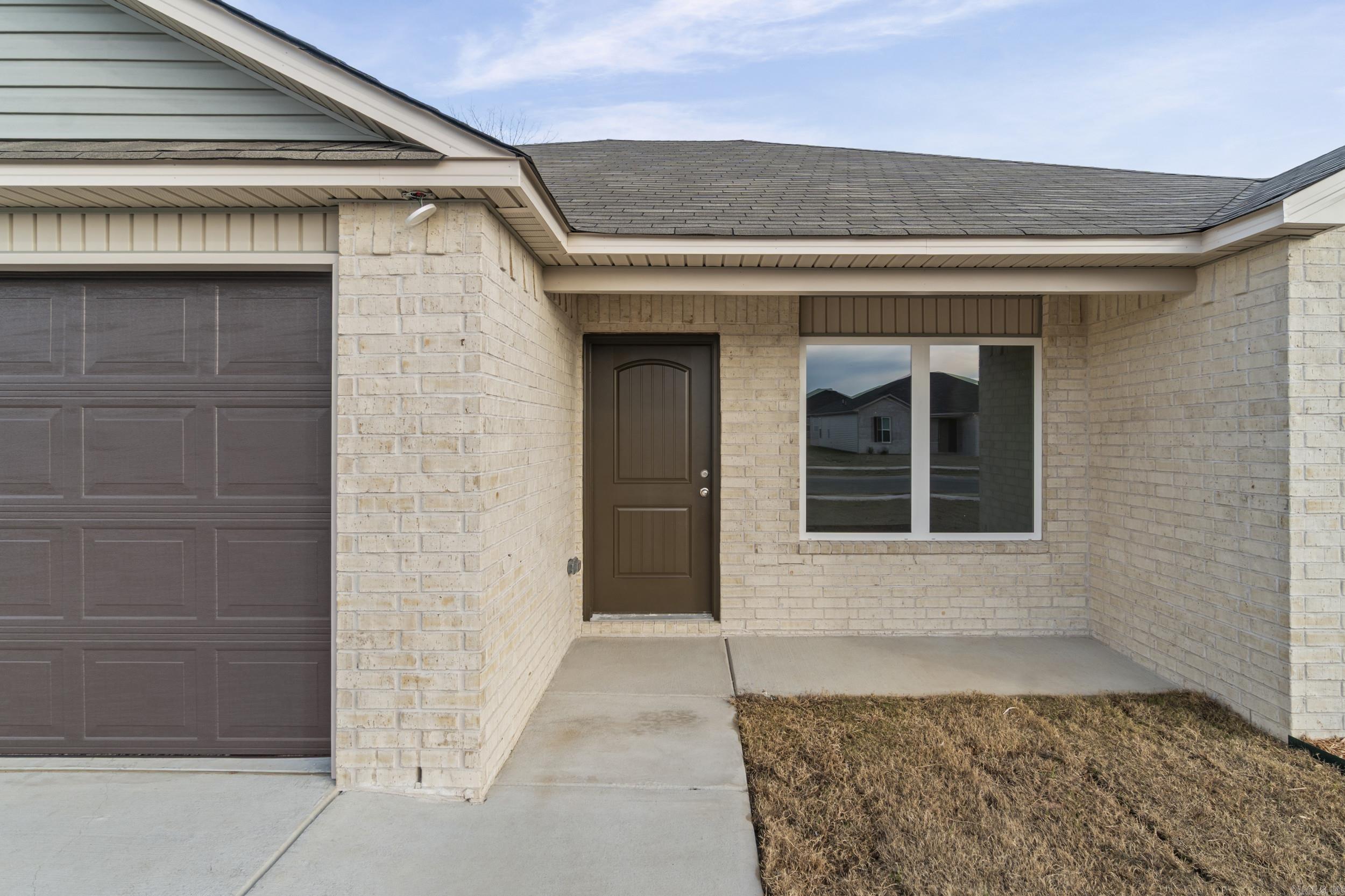 HILL FARM - Residential