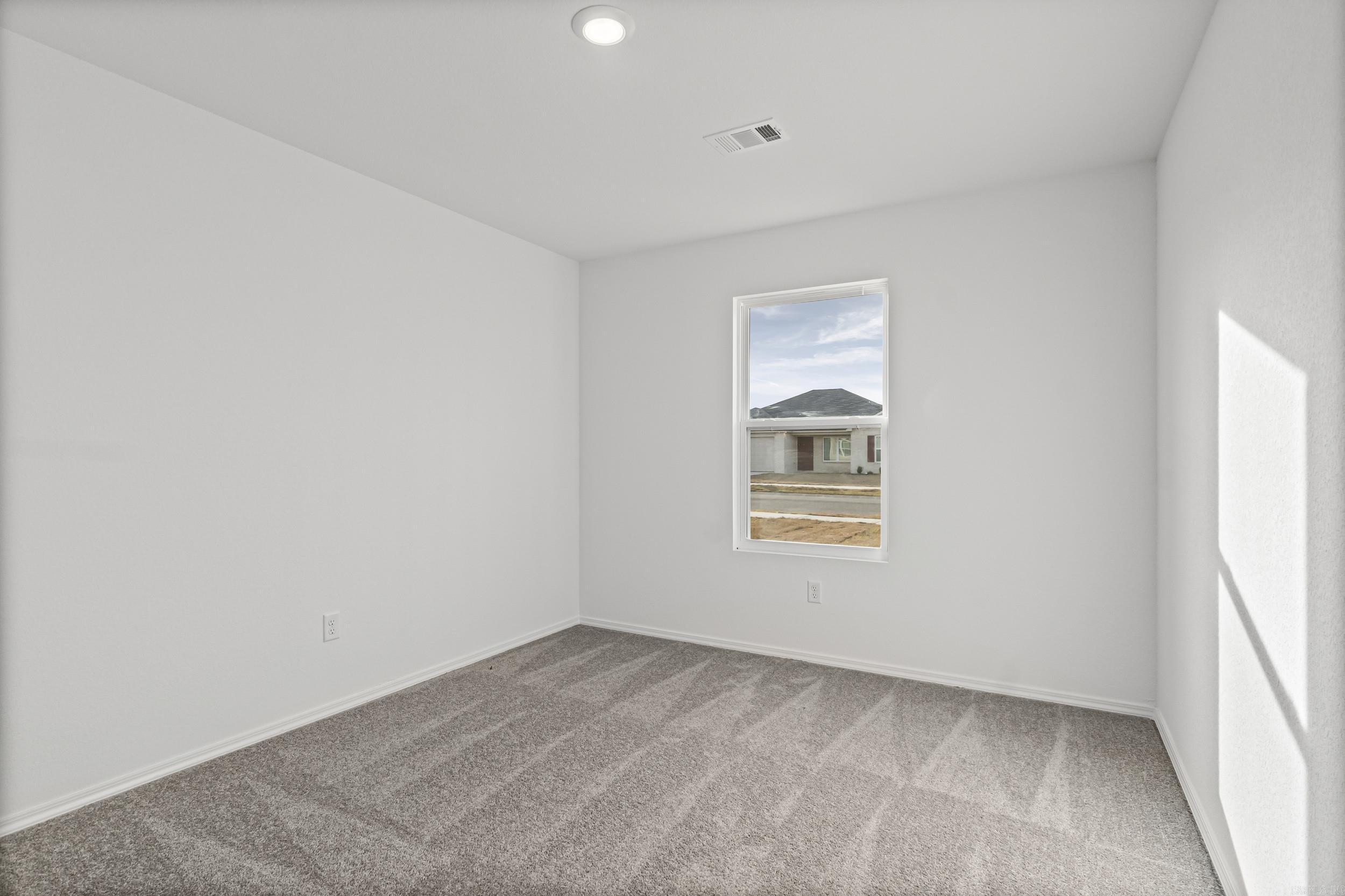 HILL FARM - Residential