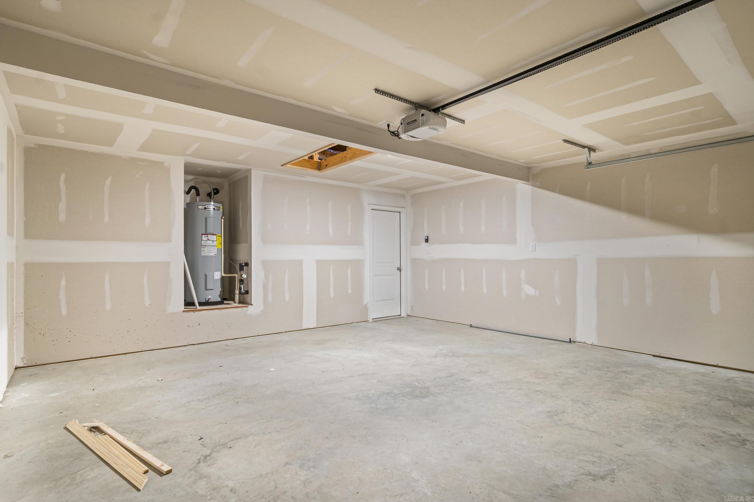 HILL FARM - Residential