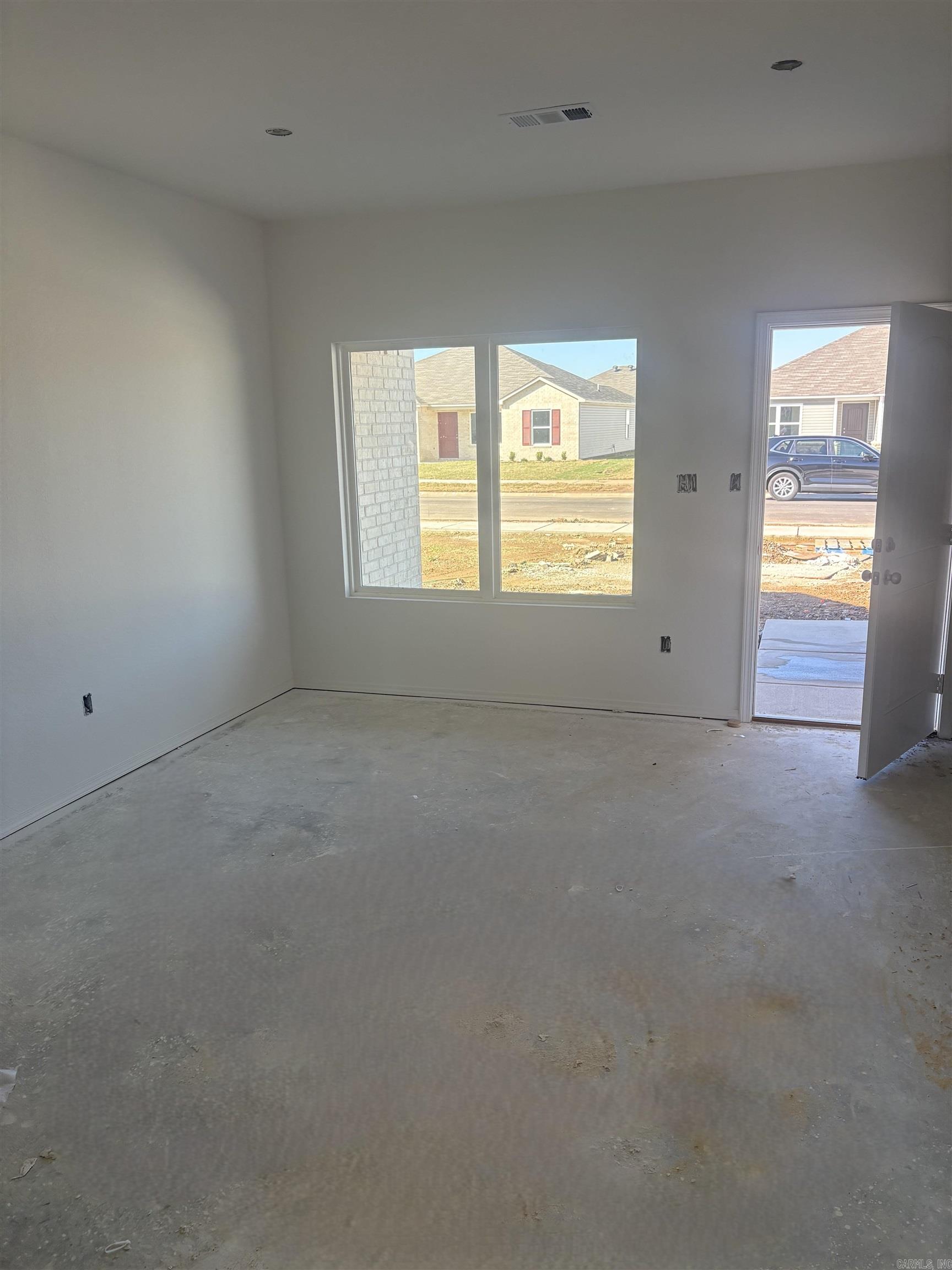 HILL FARM - Residential