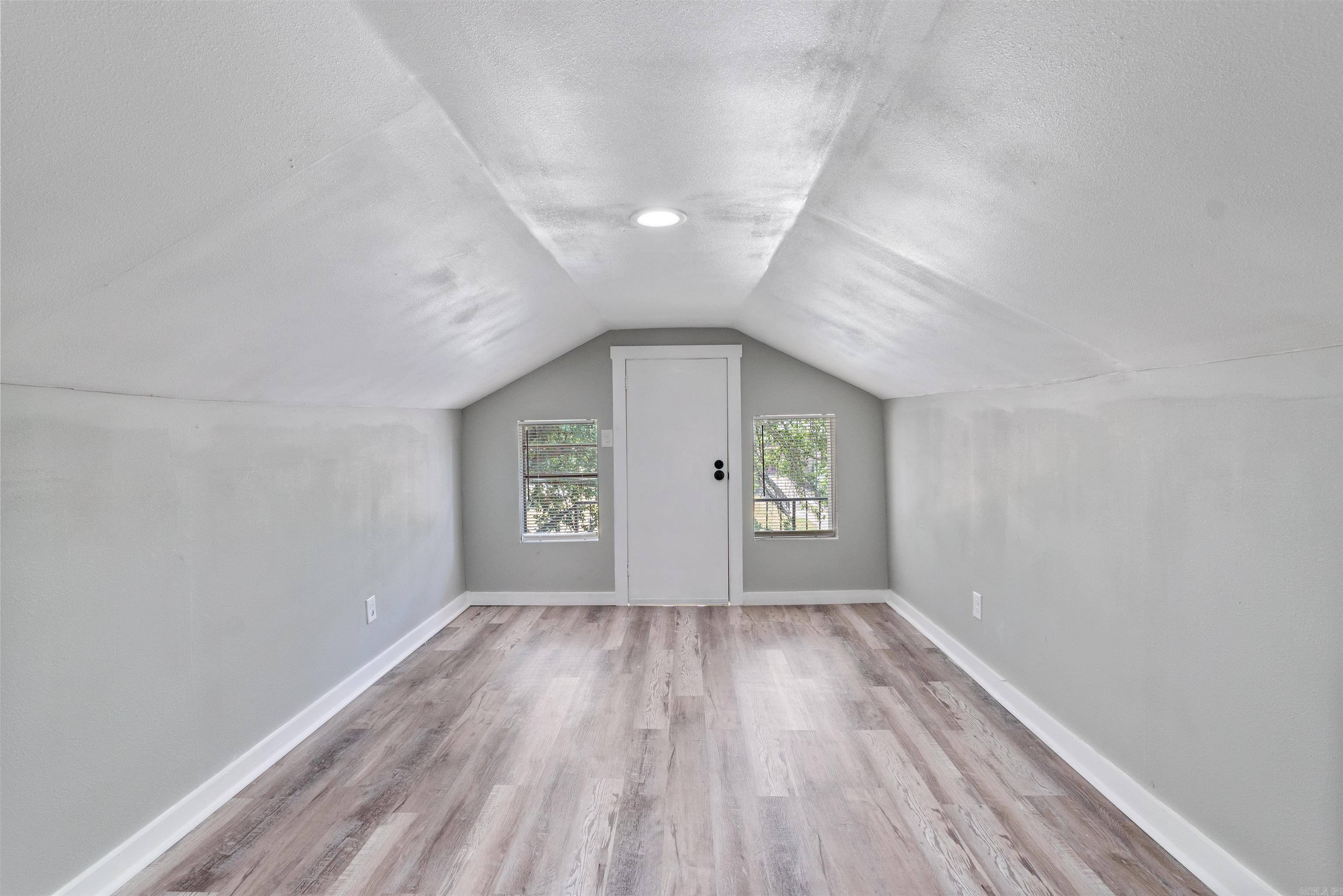 Weldon E Wrights - Residential Lease