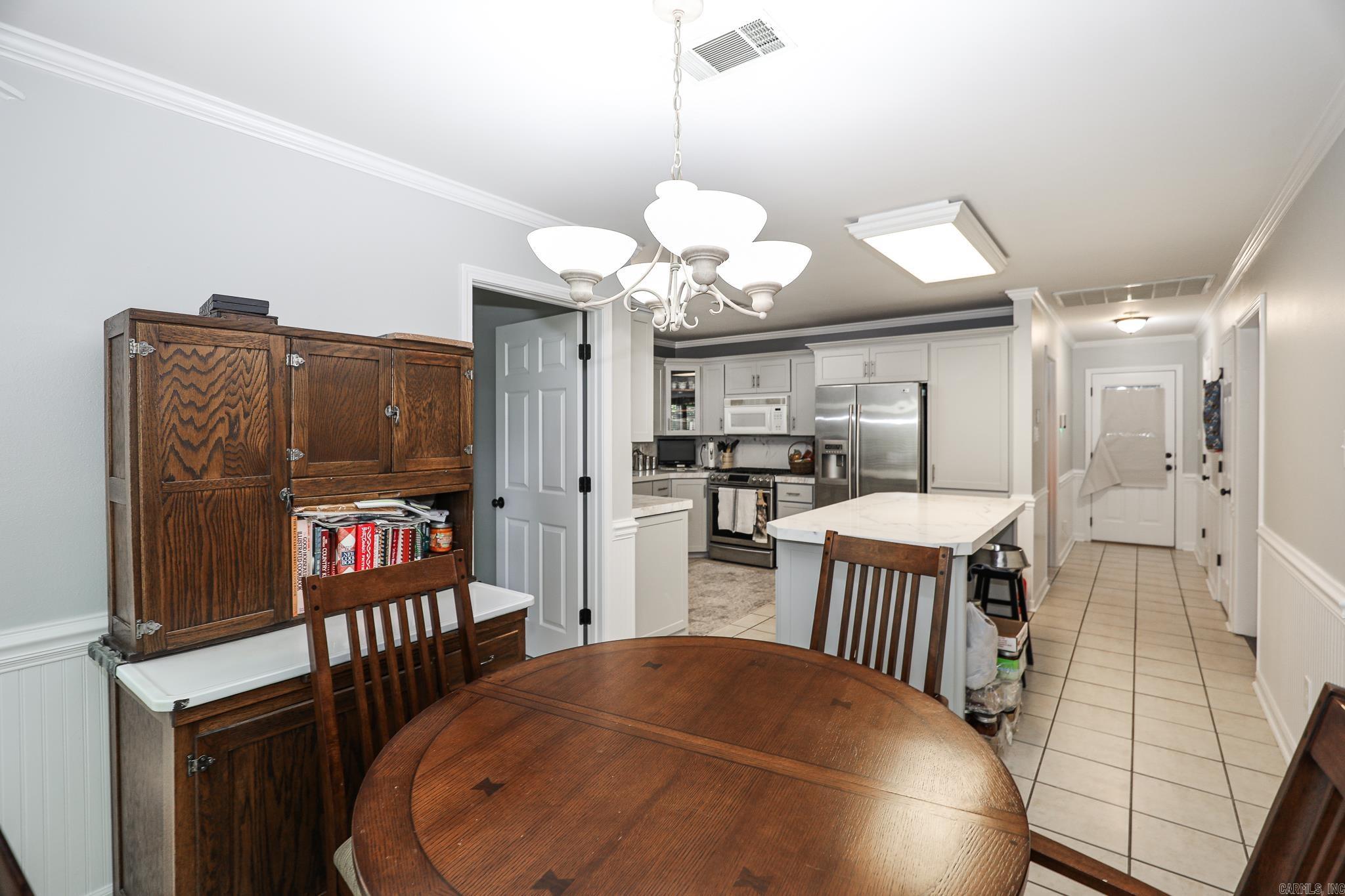 ROLLING BROOK - Residential