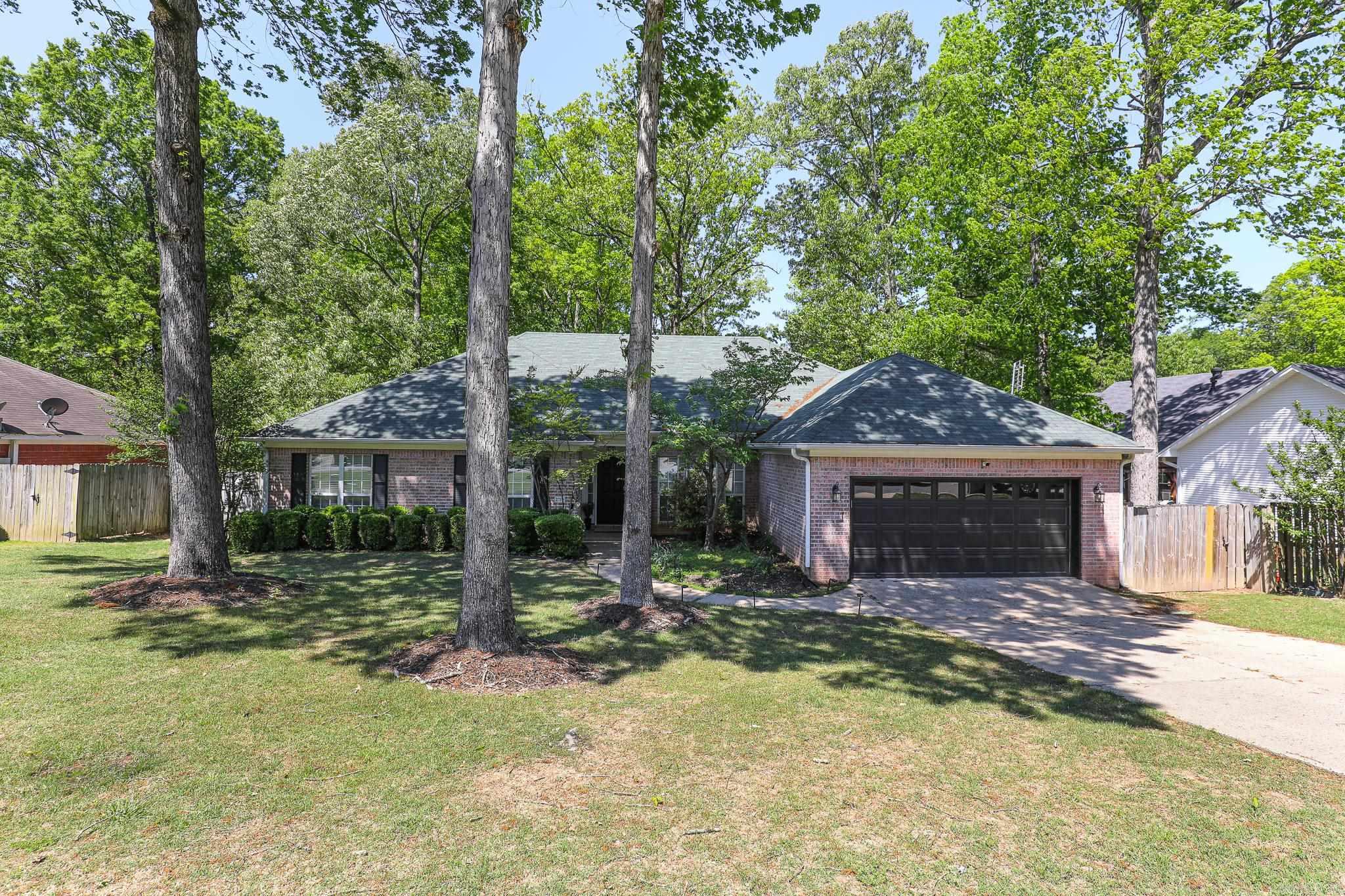 ROLLING BROOK - Residential