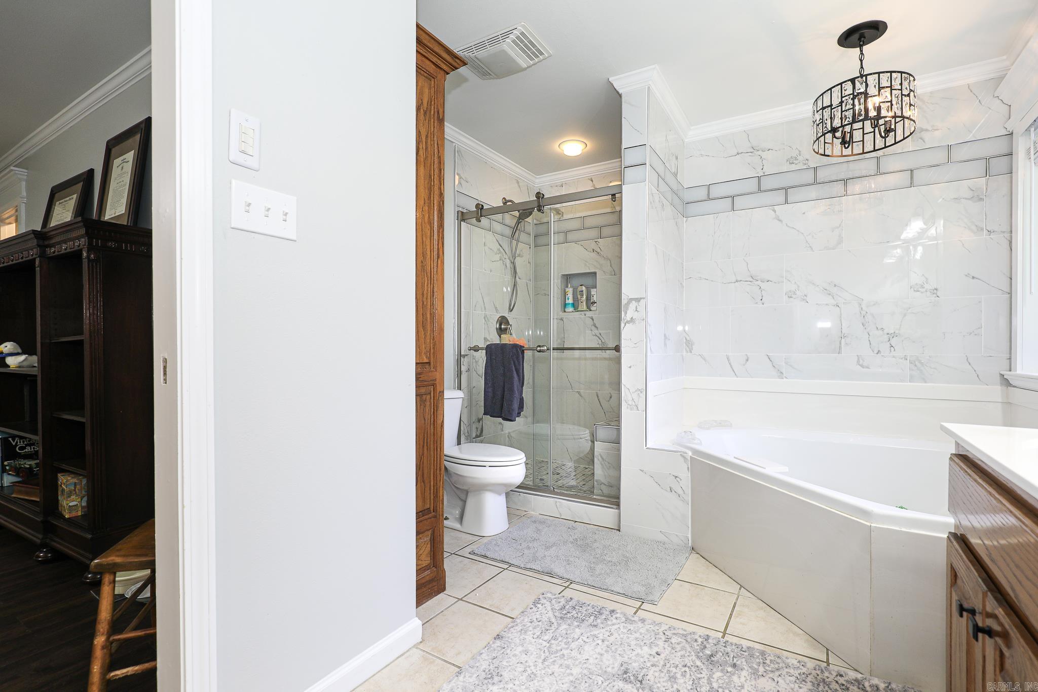 ROLLING BROOK - Residential