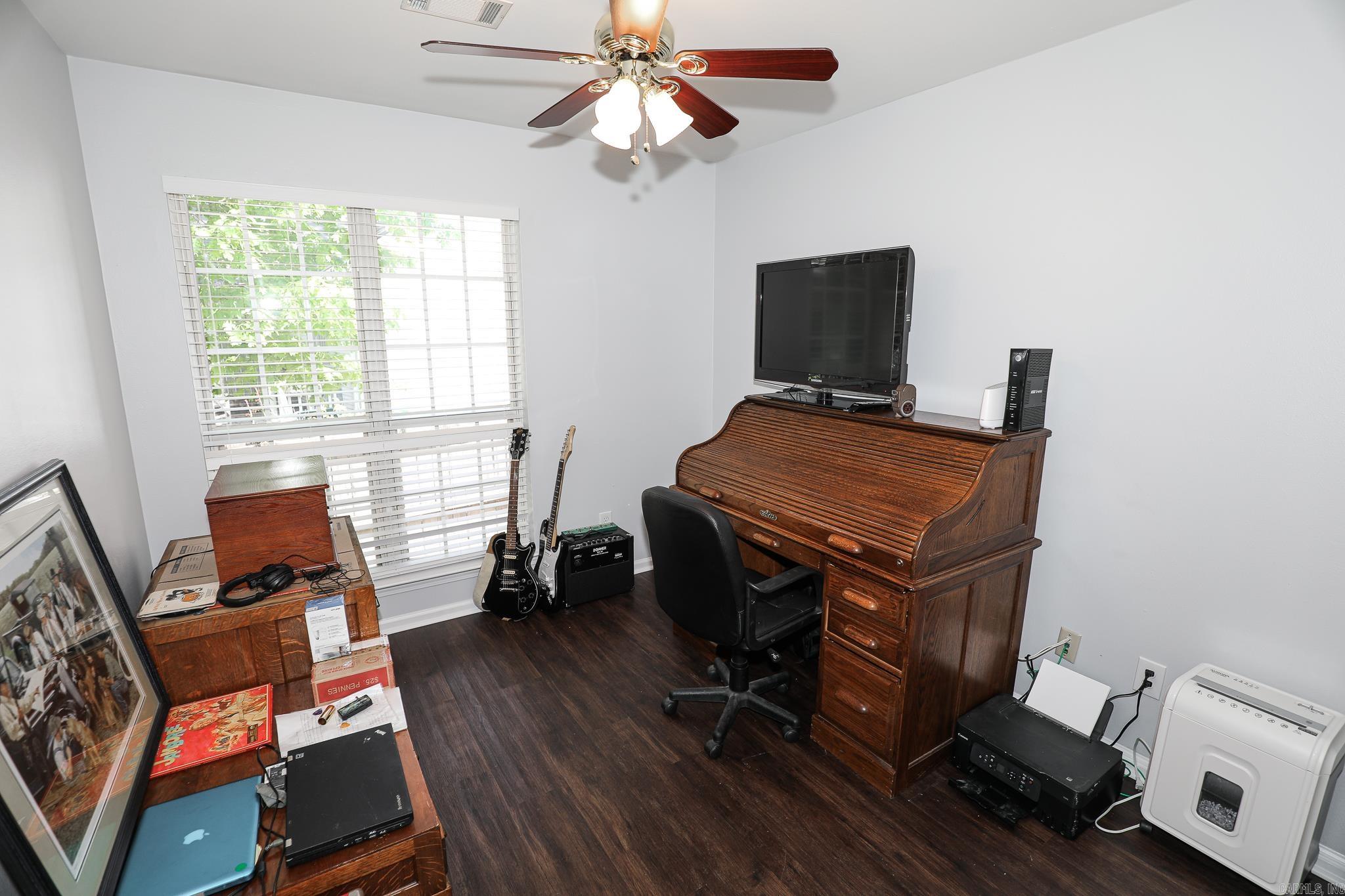 ROLLING BROOK - Residential