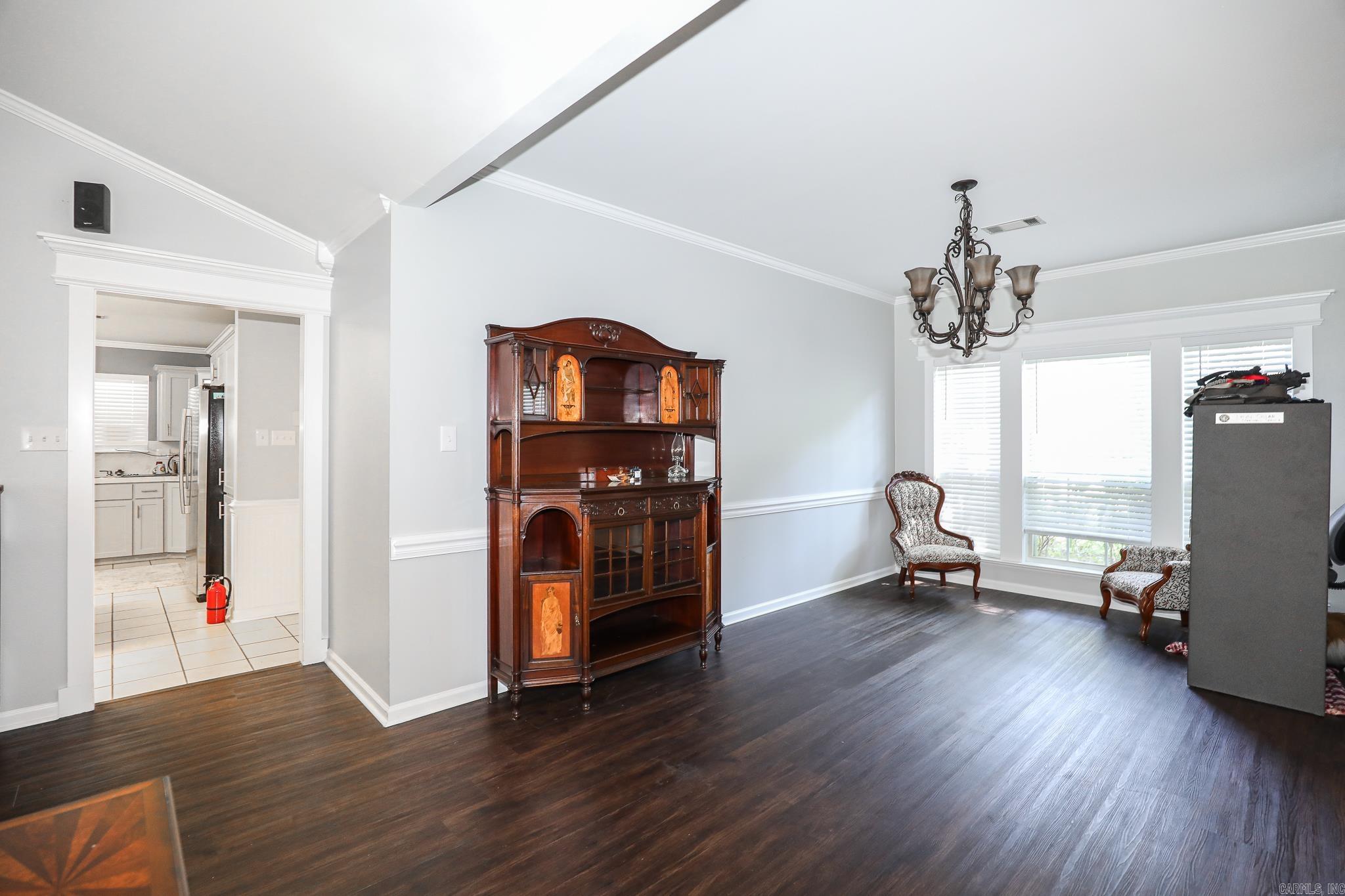 ROLLING BROOK - Residential