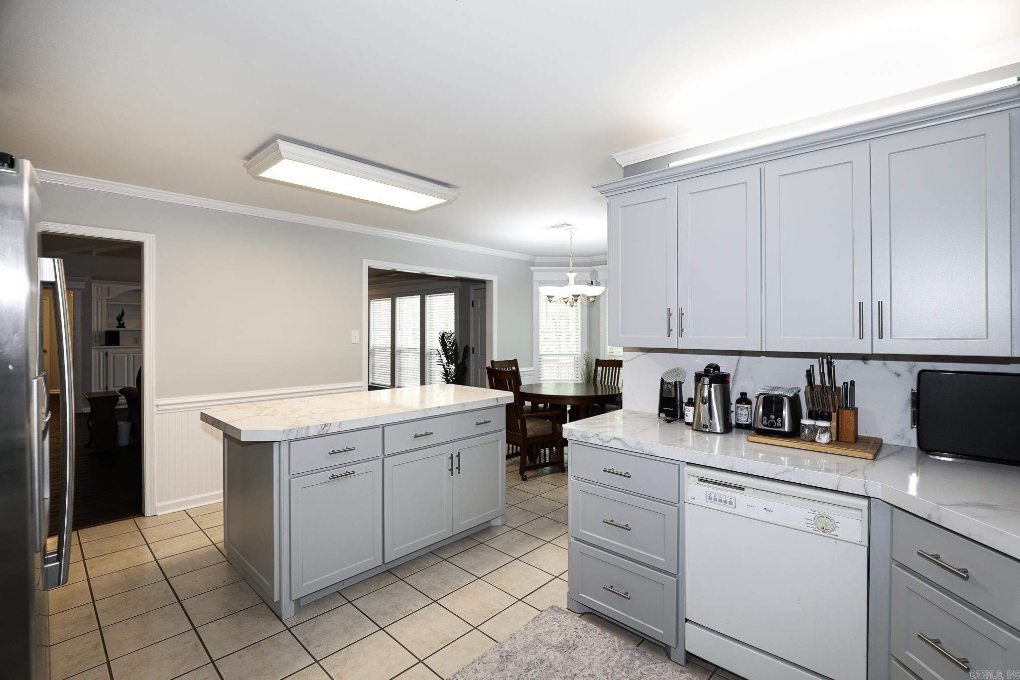 ROLLING BROOK - Residential