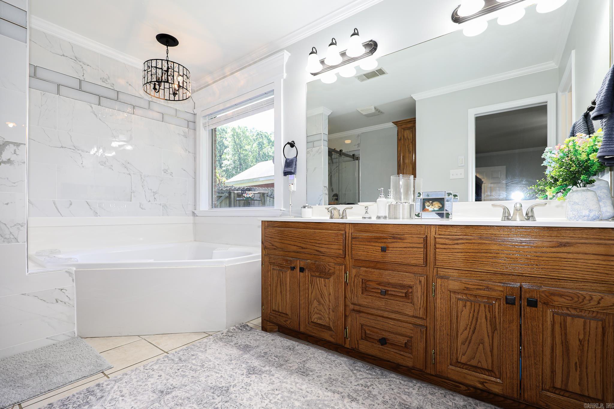 ROLLING BROOK - Residential