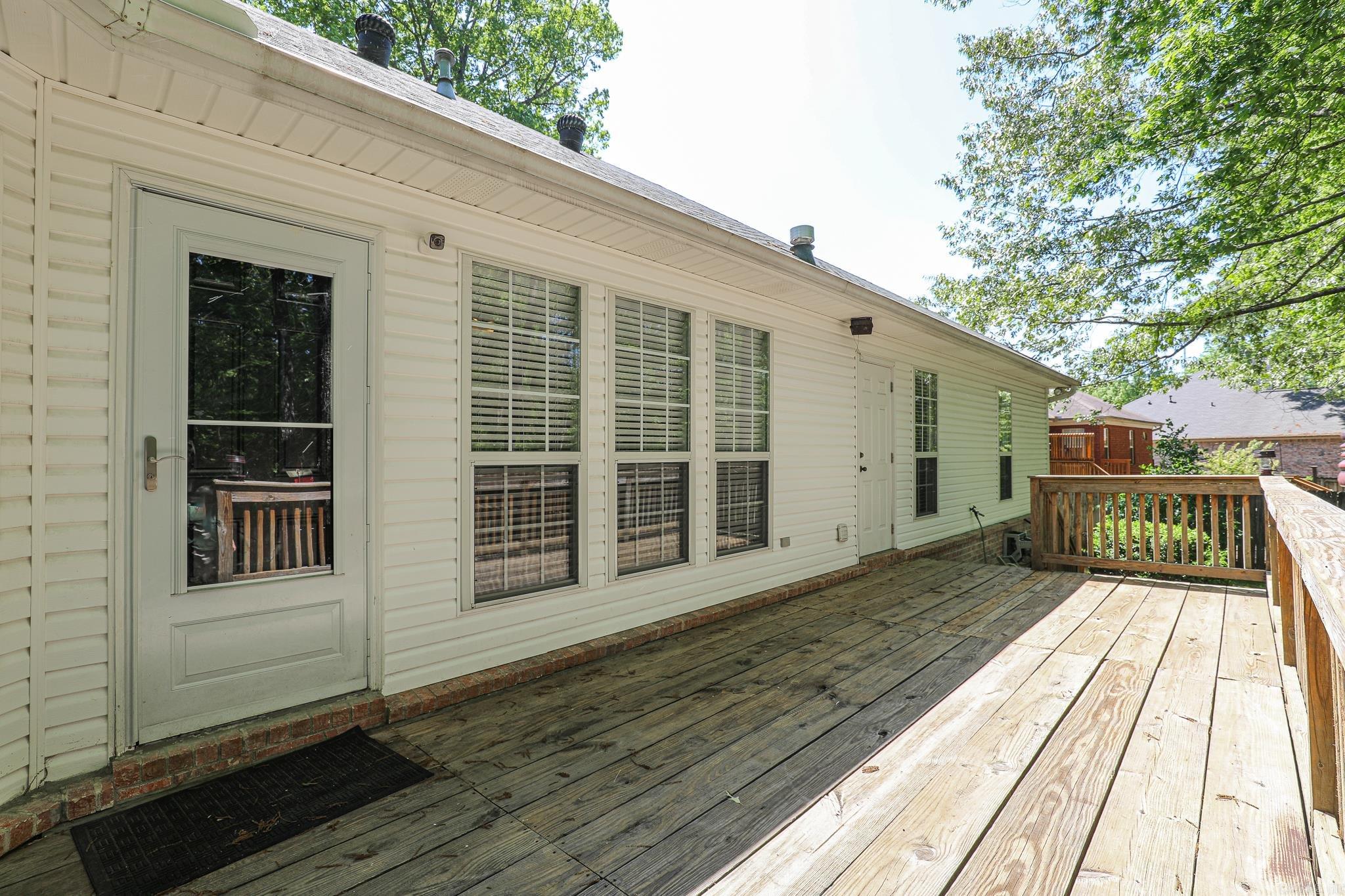 ROLLING BROOK - Residential