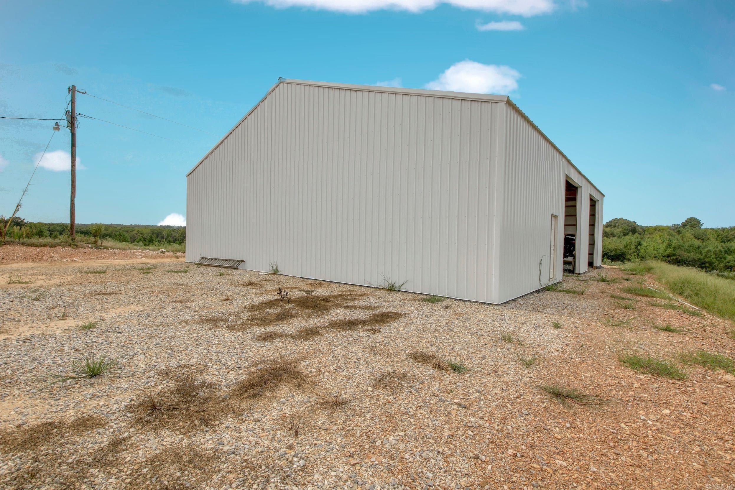 Metes & Bounds - Land