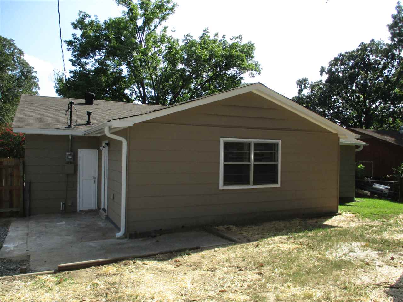 Tanglewood  Annex - Residential Lease