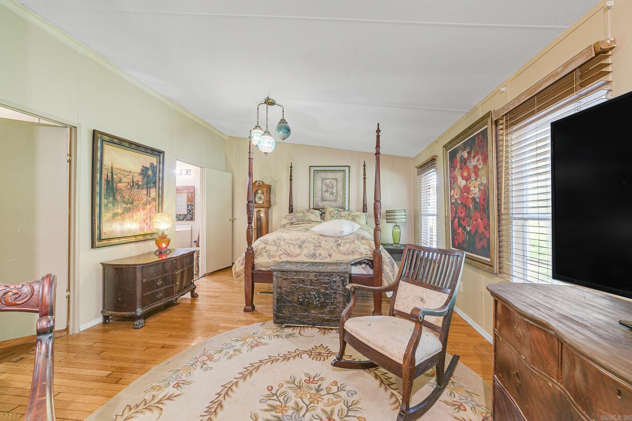 SHADY VALLEY - Residential