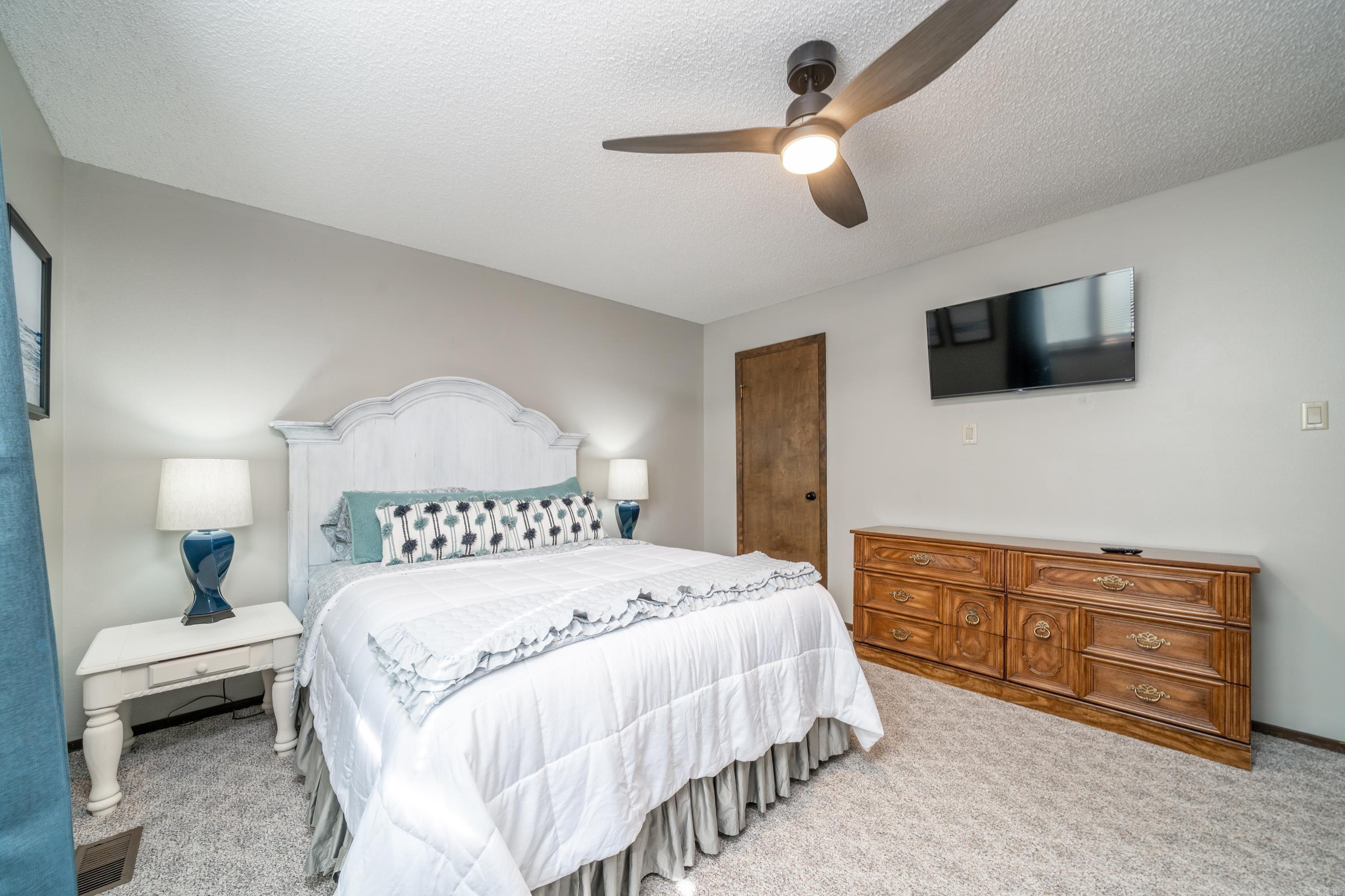 Harbor East Condo - Residential