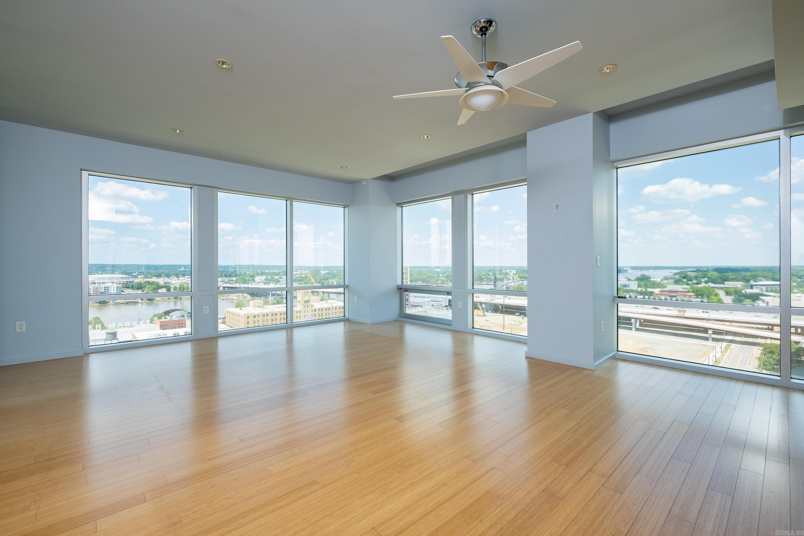 River Market Tower - Residential