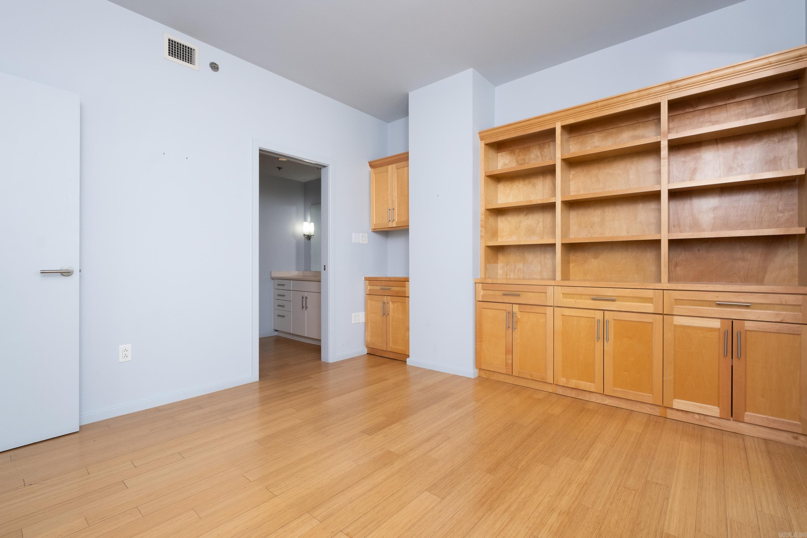 River Market Tower - Residential