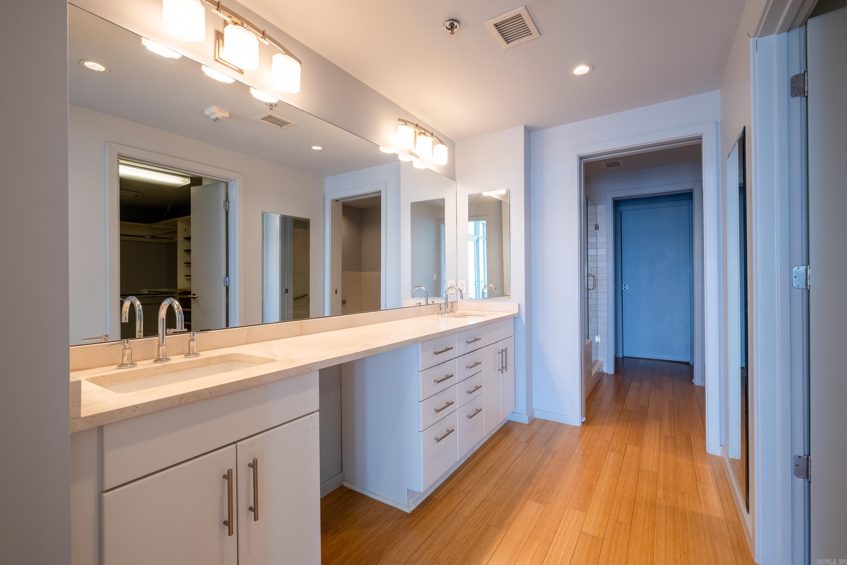 River Market Tower - Residential