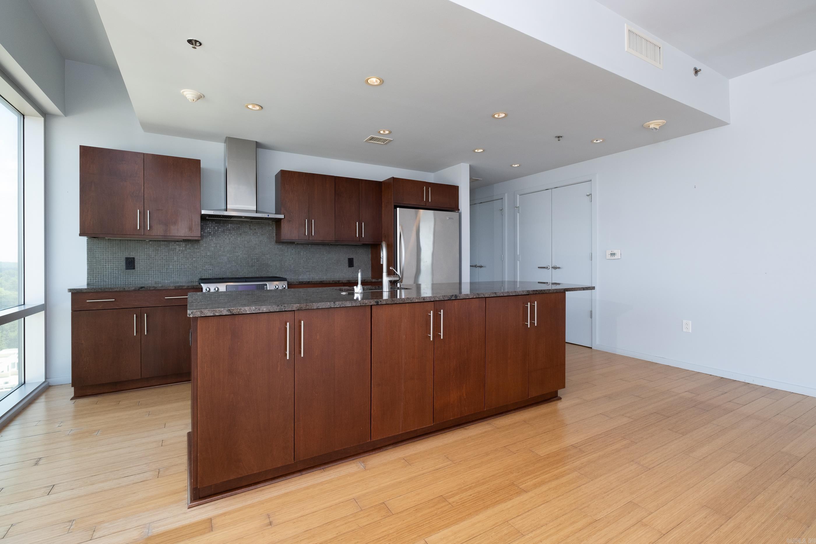 River Market Tower - Residential