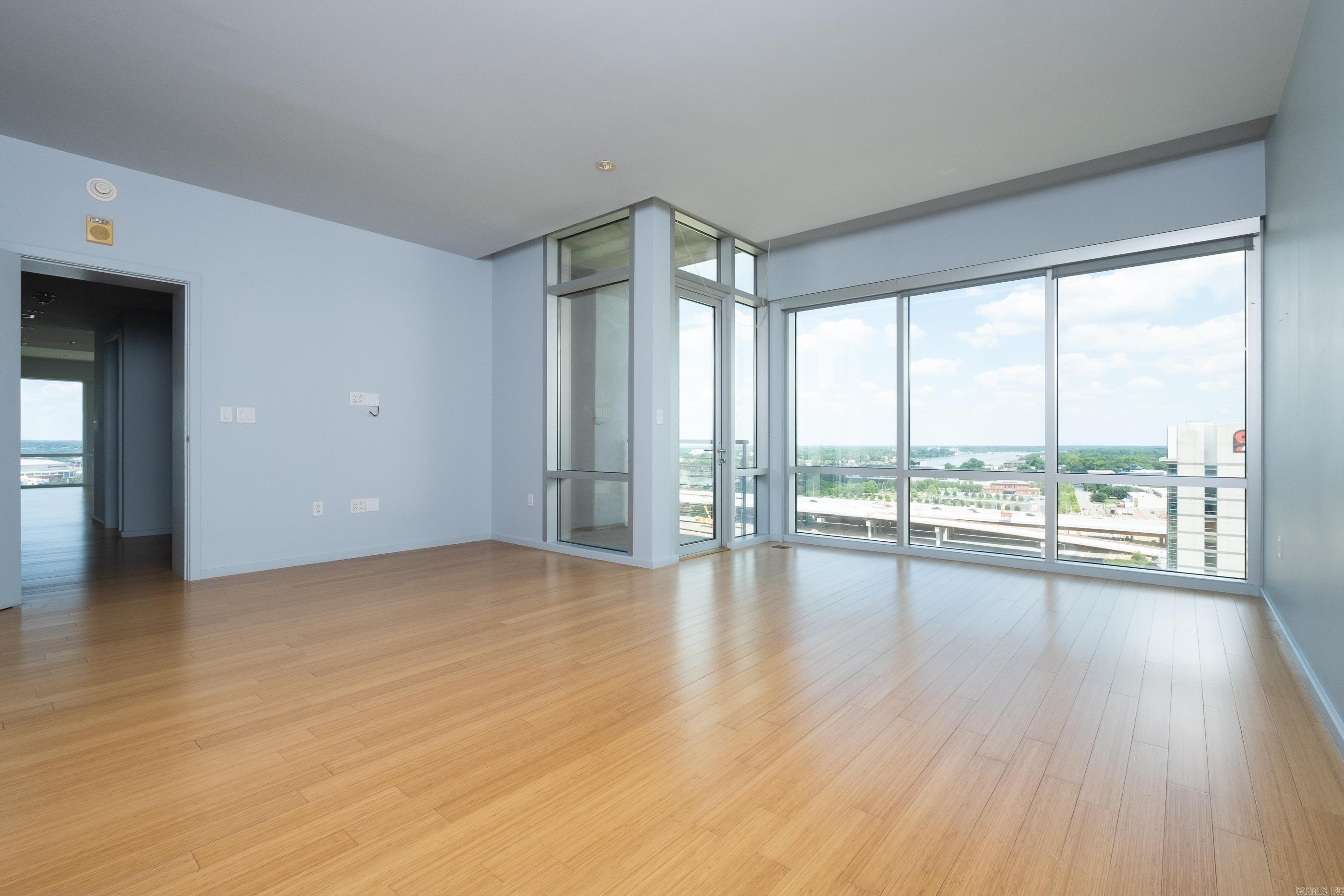 River Market Tower - Residential