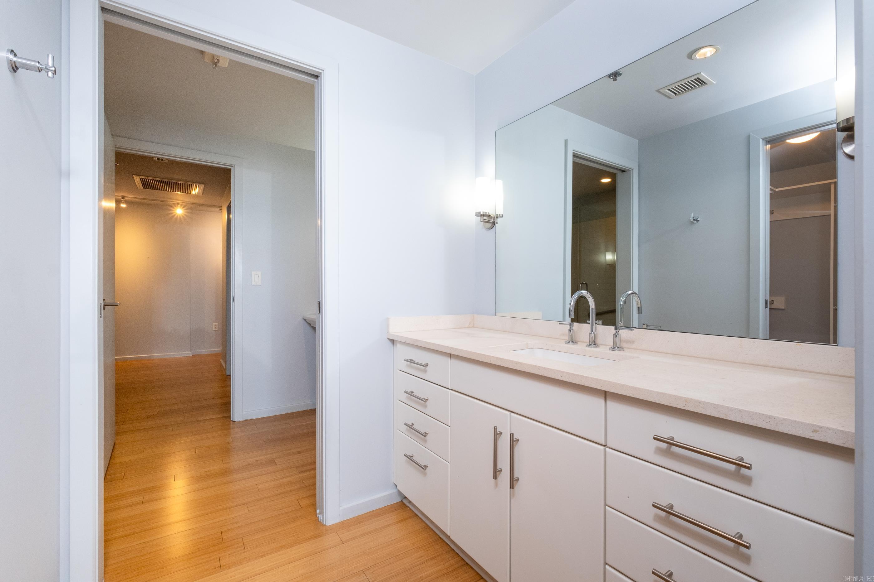 River Market Tower - Residential