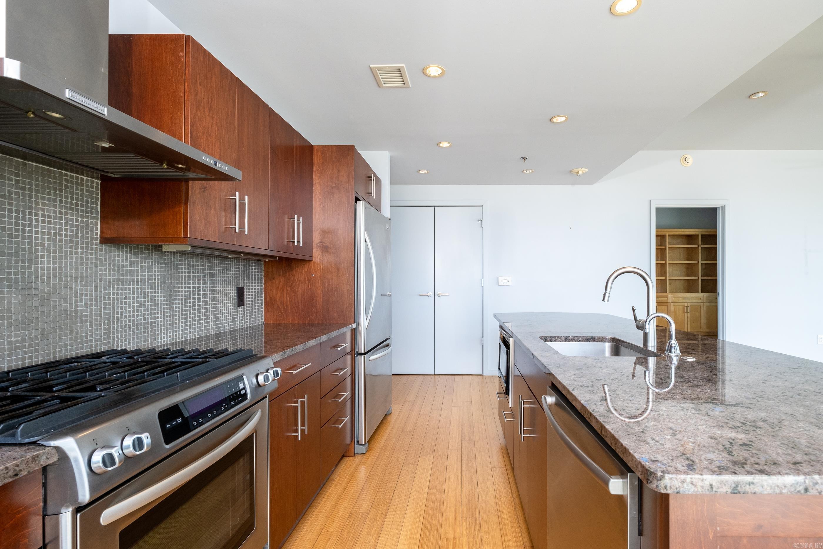 River Market Tower - Residential