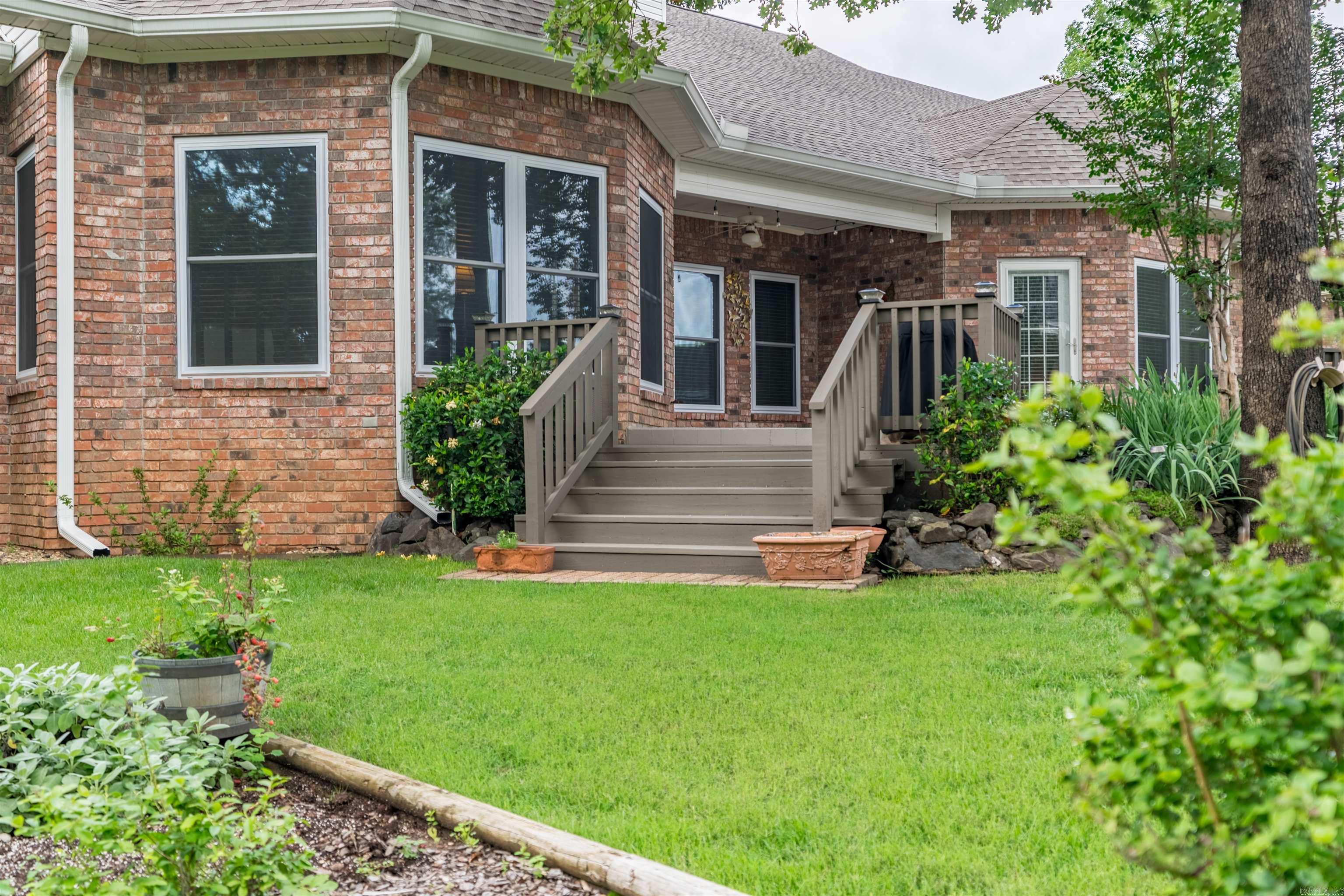 Lake Hamilton Outside - Residential